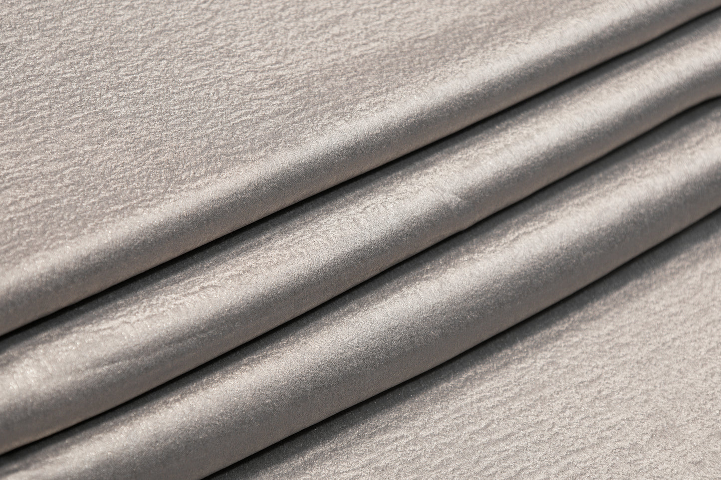 Shimmer Crepe de Chine - Gray / Gold
