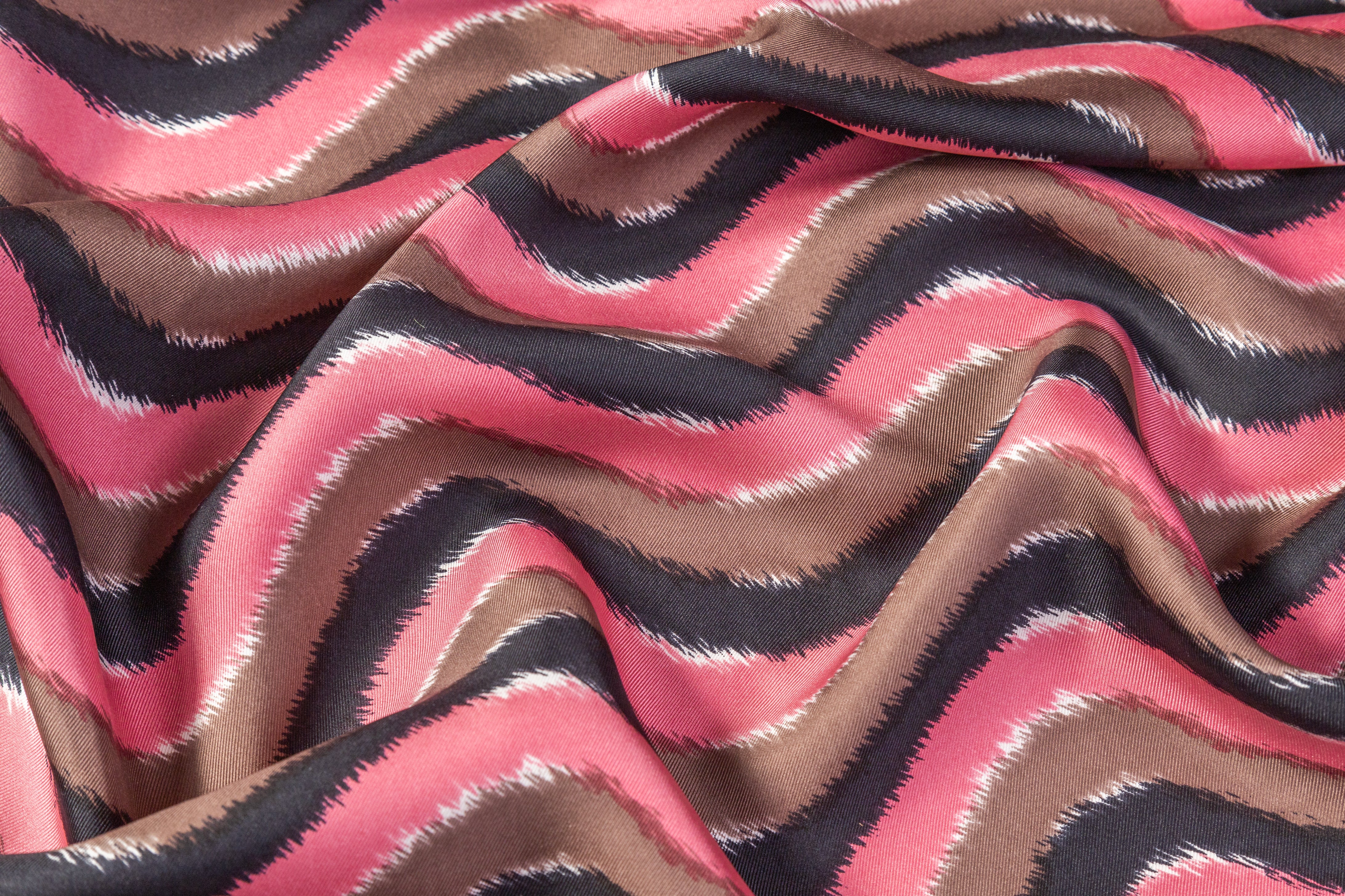 Wavy Stripe Silk Twill - Pink / Taupe / Black