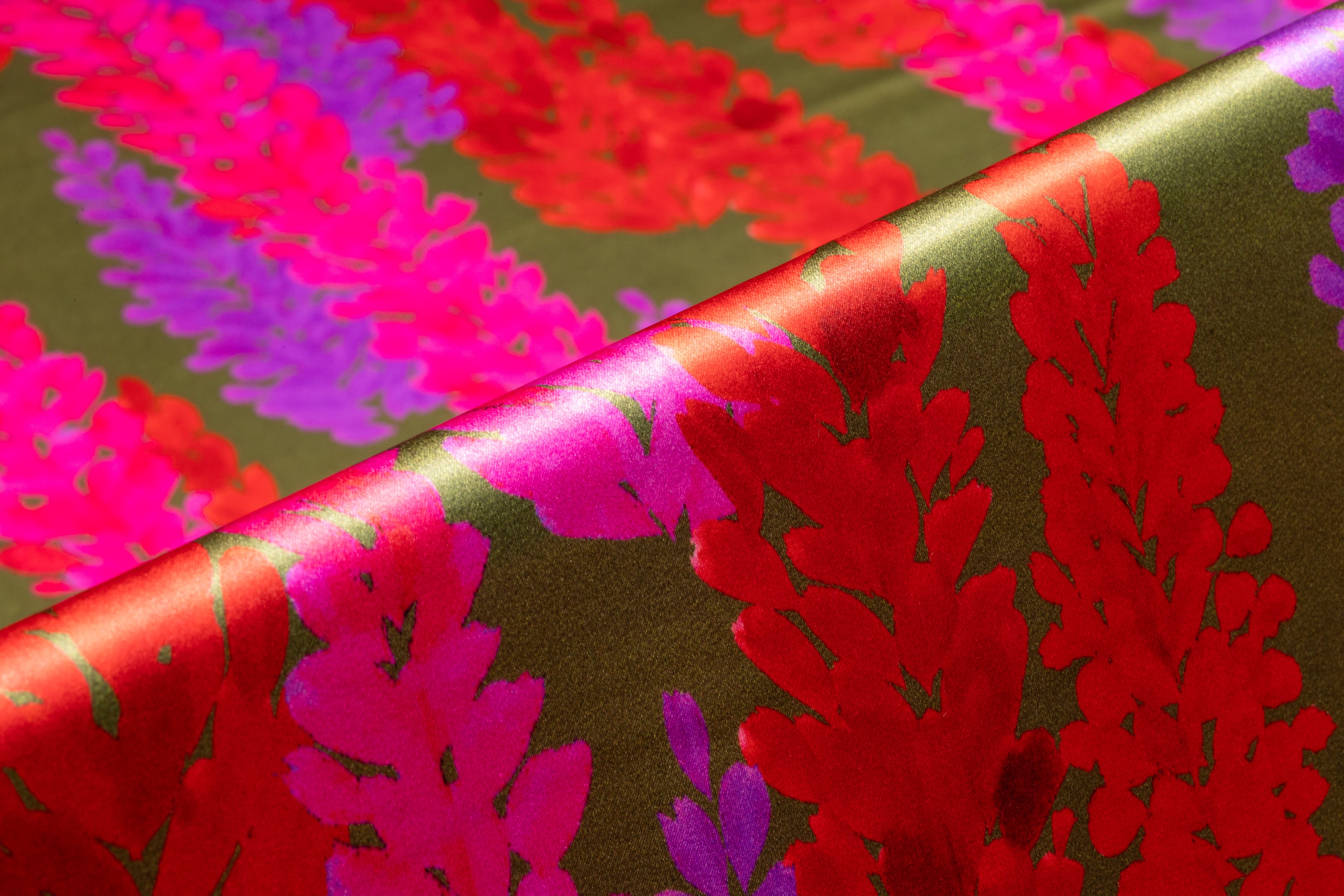 Emanuel Ungaro - Floral Italian Silk Charmeuse - Green / Red / Magenta