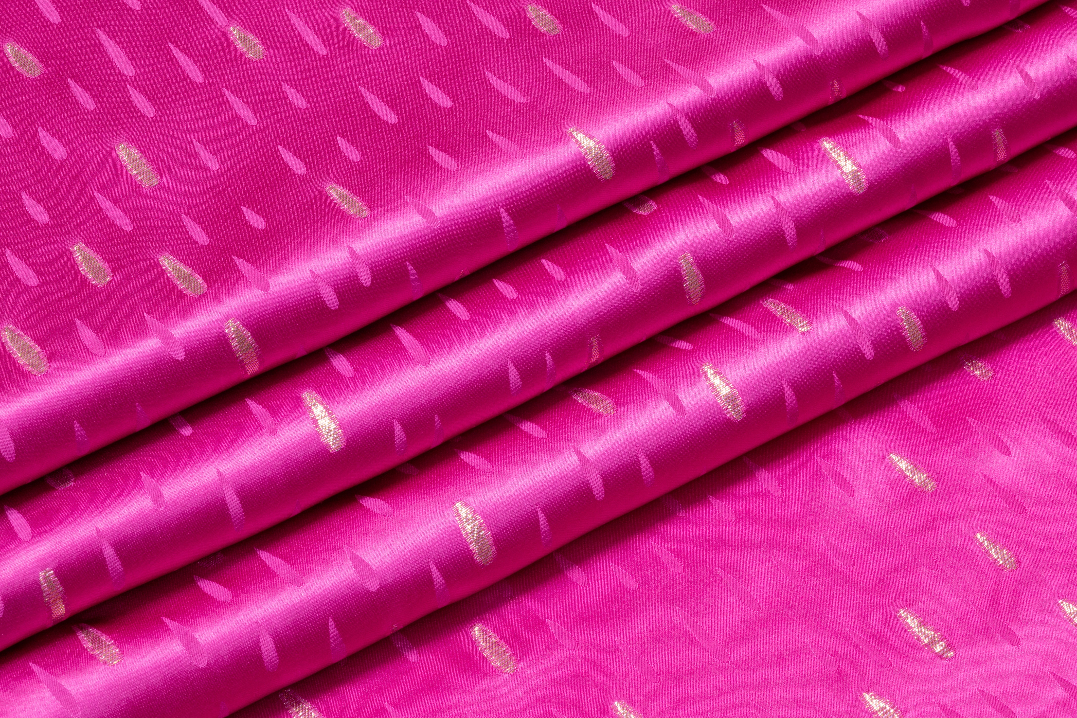 Tear Drop Metallic Italian Silk Jacquard - Fuchsia / Gold