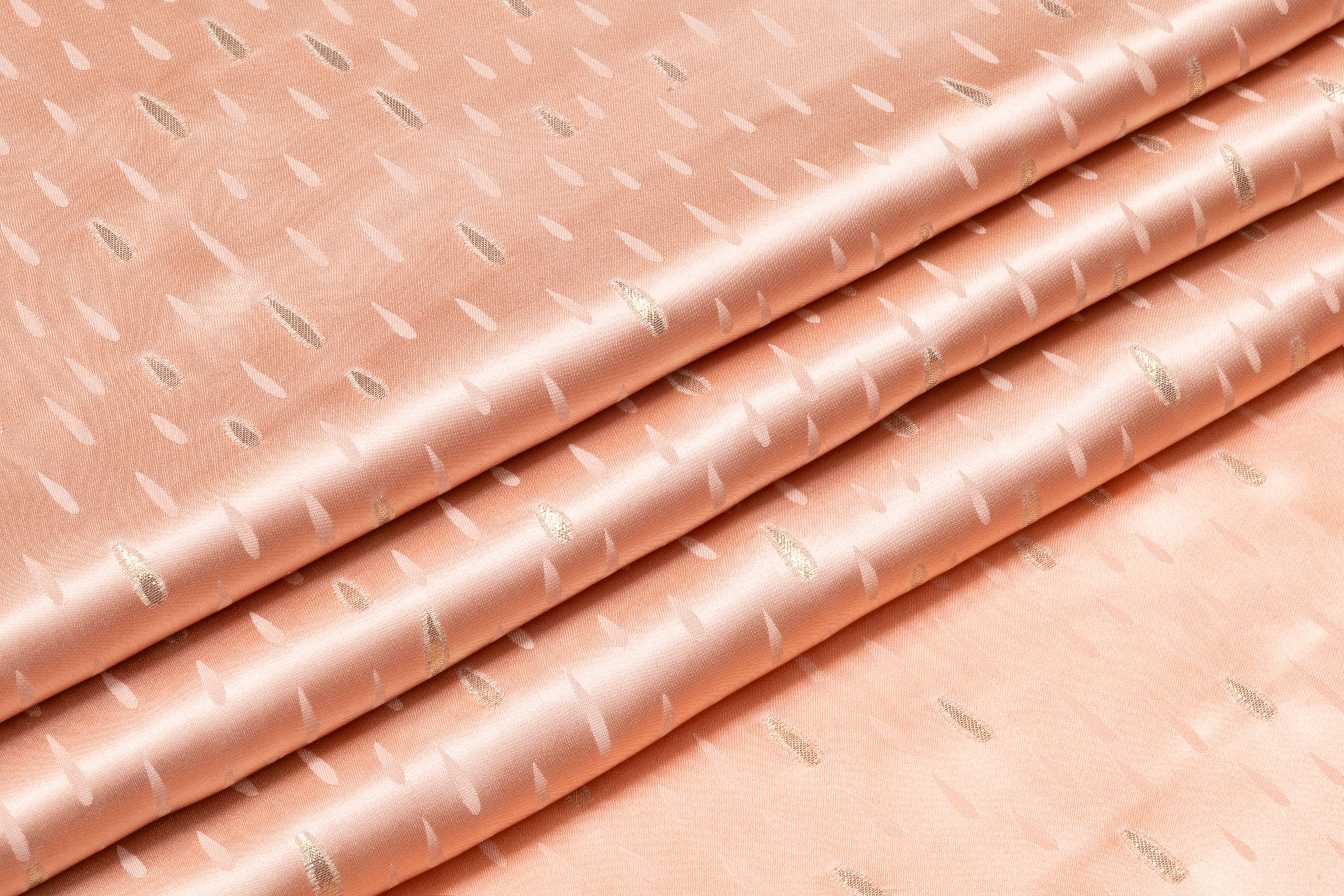 Tear Drop Metallic Italian Silk Jacquard - Blush / Gold