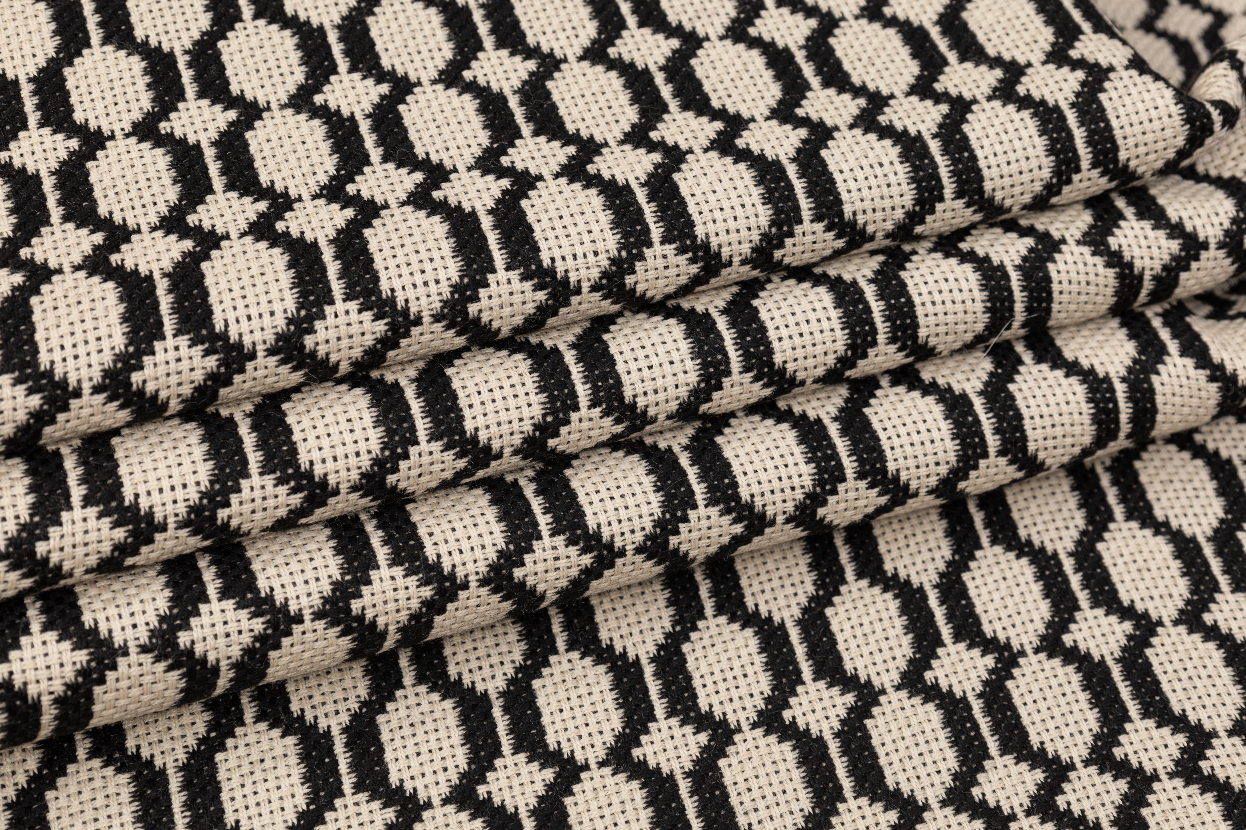 Double Faced Italian Wool Tweed - Black / Beige