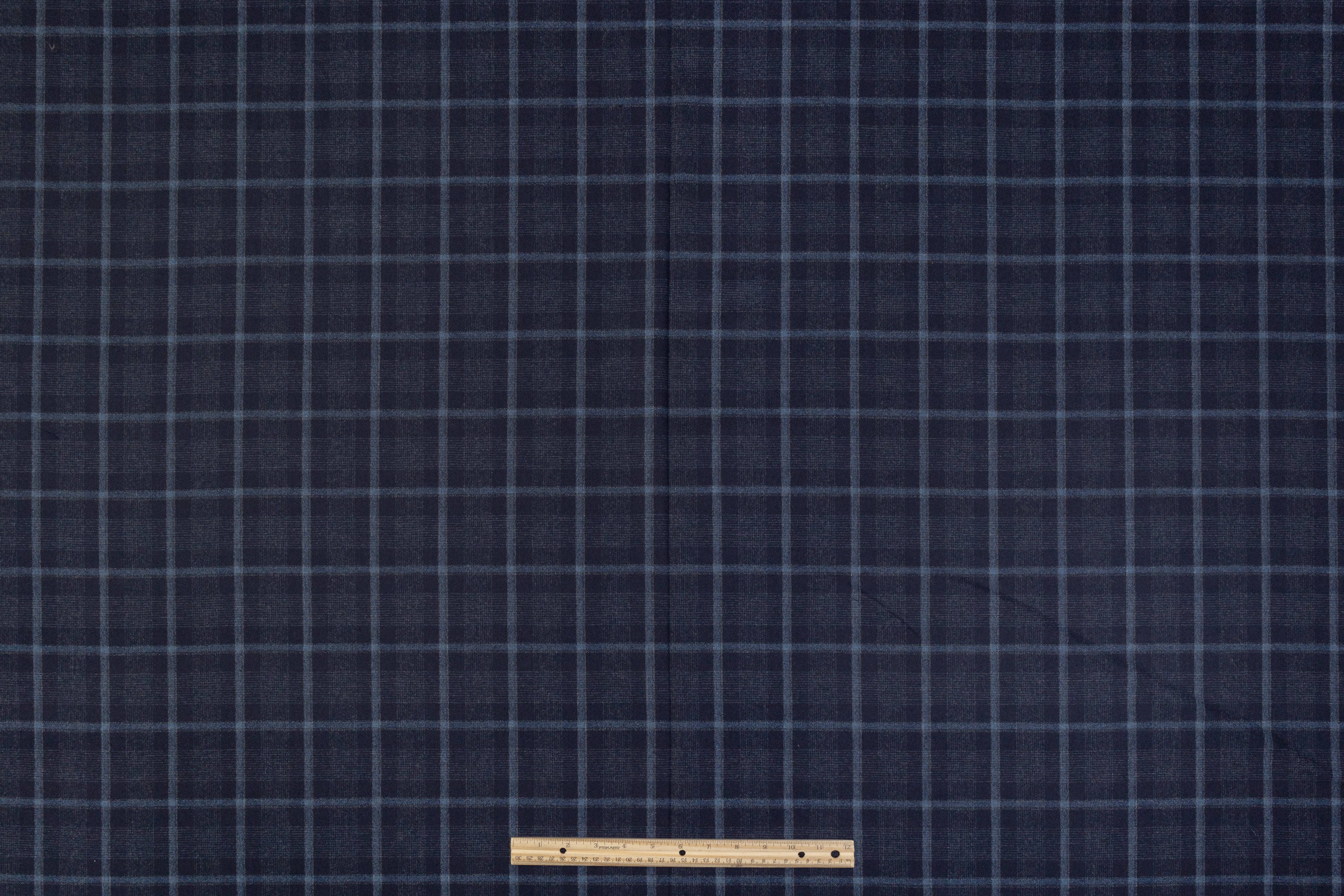 Fordam - Royal Flannel Wool and Cashmere Suiting - Navy Blue