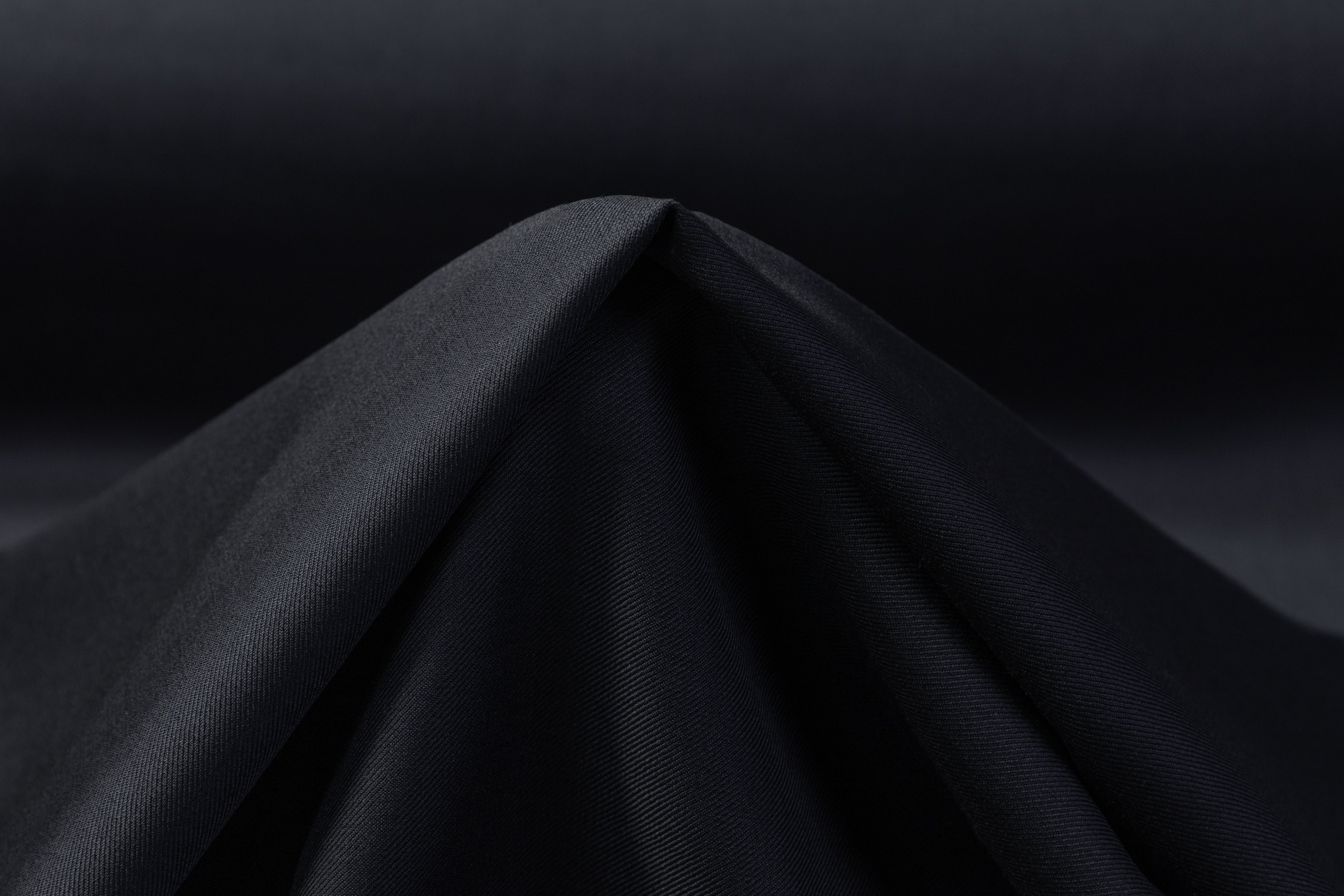 Fine Italian Wool Suiting - Navy