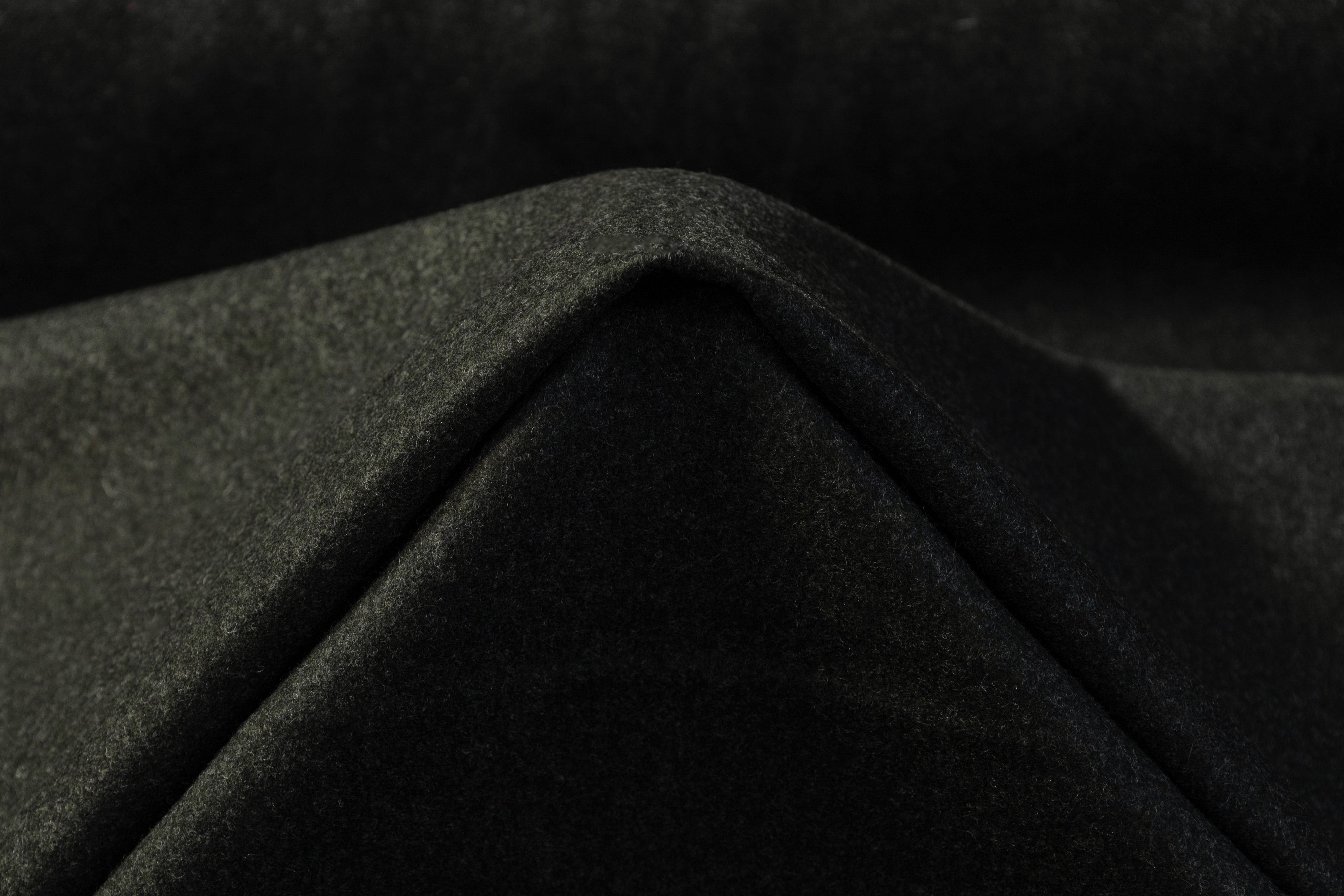 Hardy Minnis - English Flannel Wool - Dark Green