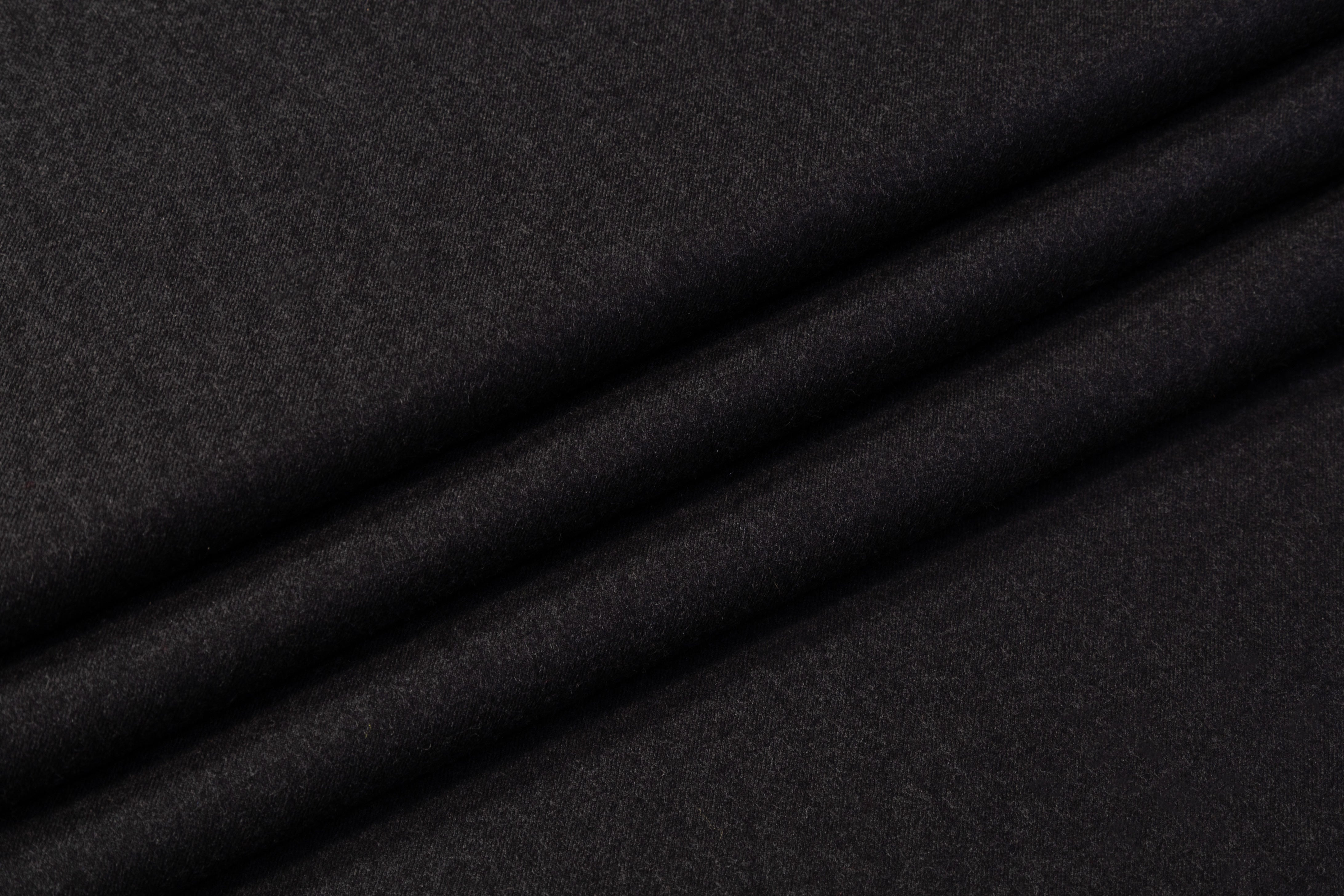 Holland & Sherry - Fused English Wool Flannel - Charcoal Gray