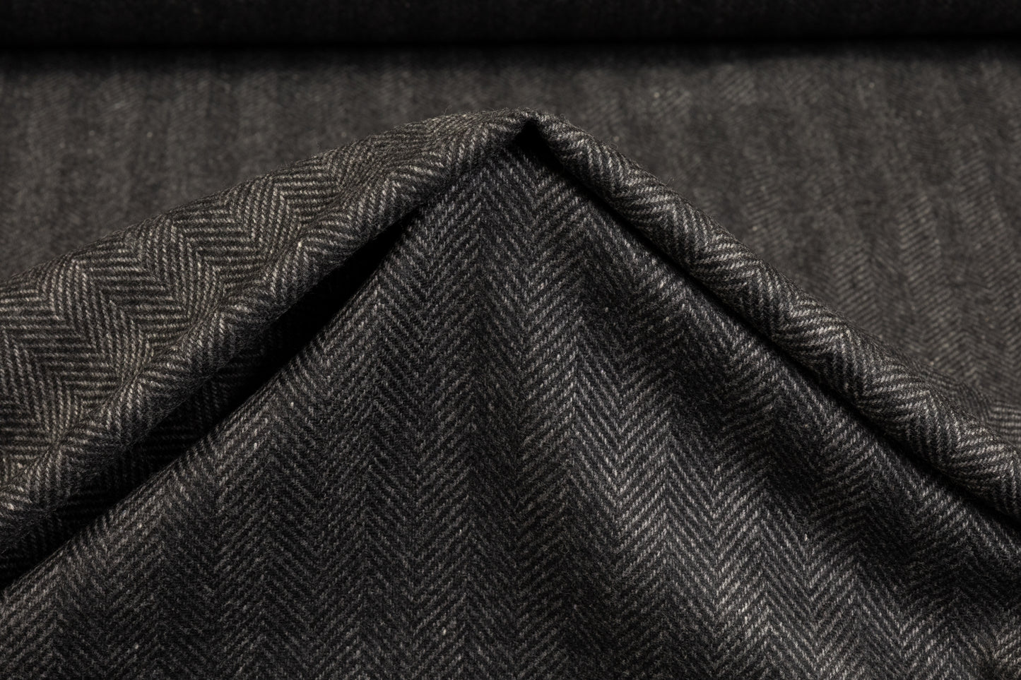 Cerruti - Italian Herringbone Cashmere Wool - Charcoal Gray
