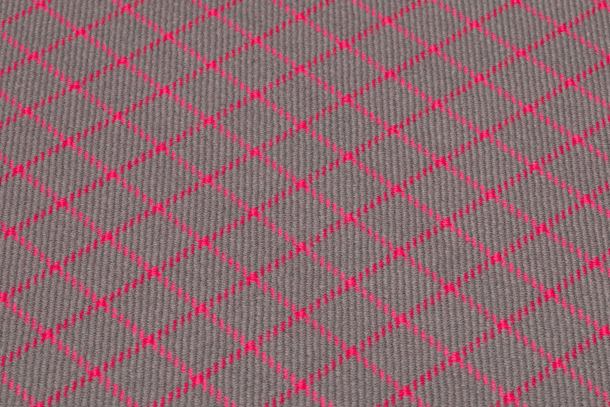 Checked Italian Wool Suiting - Gray / Pink