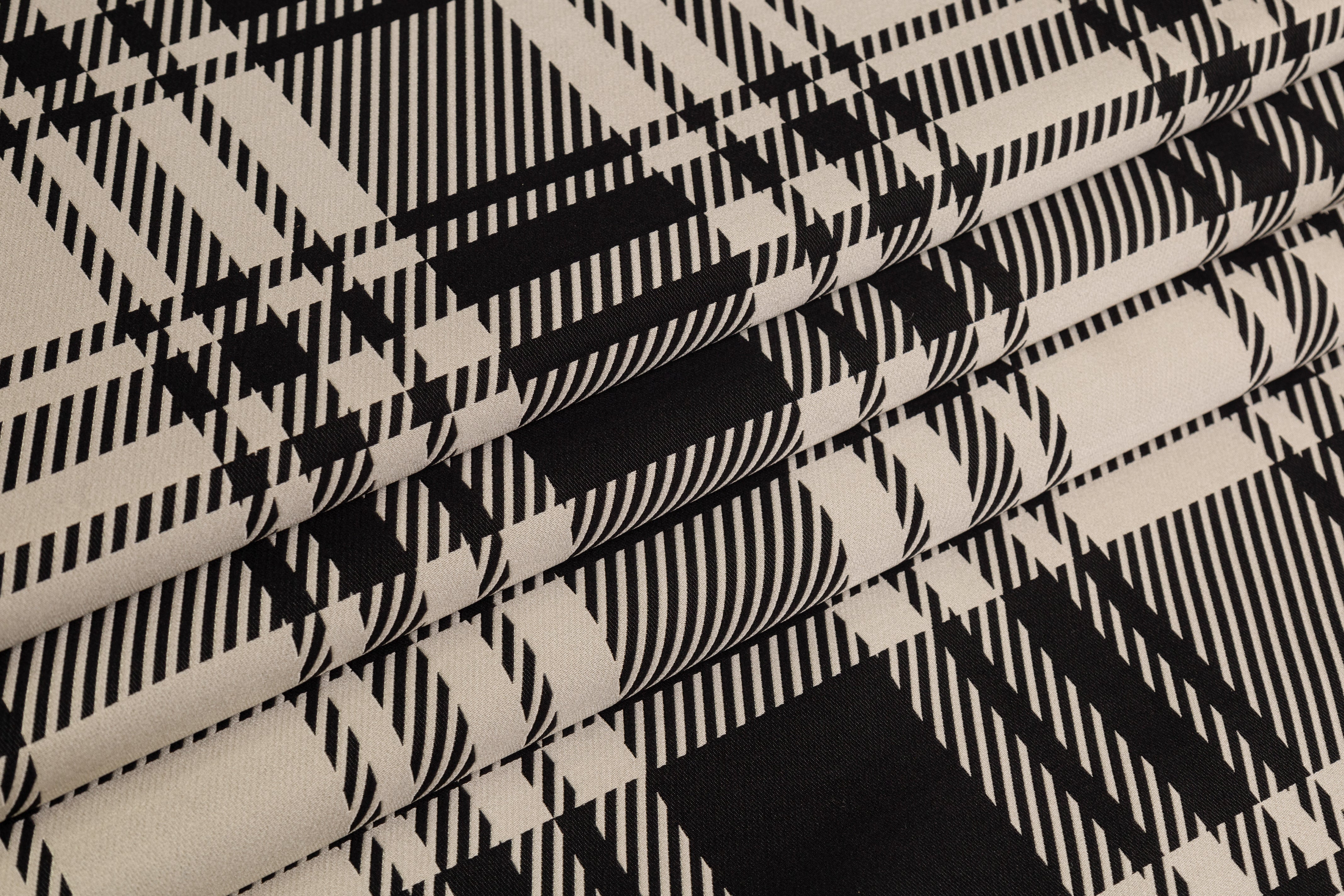 Ralph Lauren - Checked Italian Brocade - Black / Ivory