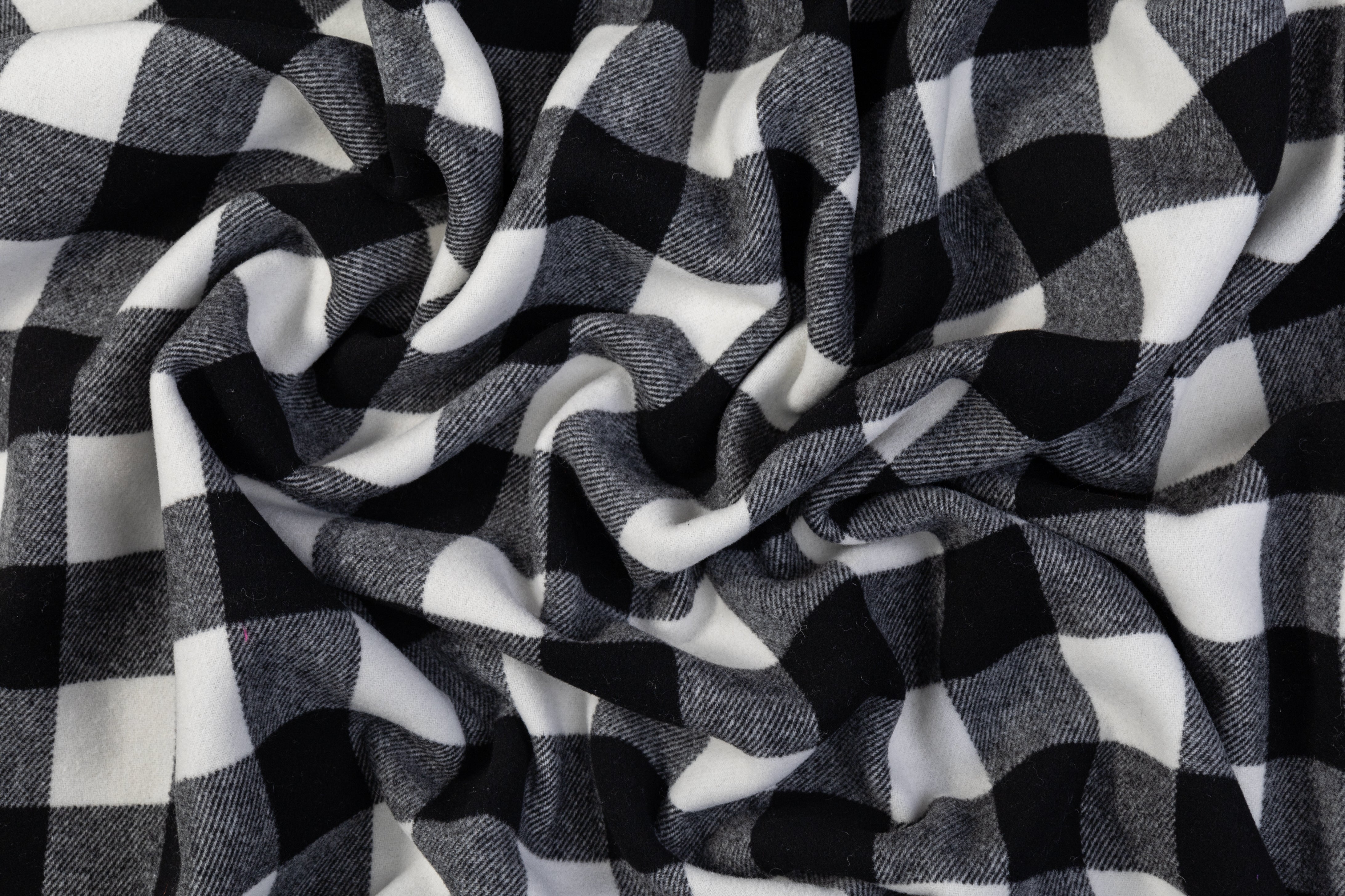 Double Faced Buffalo Plaid Italian Wool Coating - Black / White