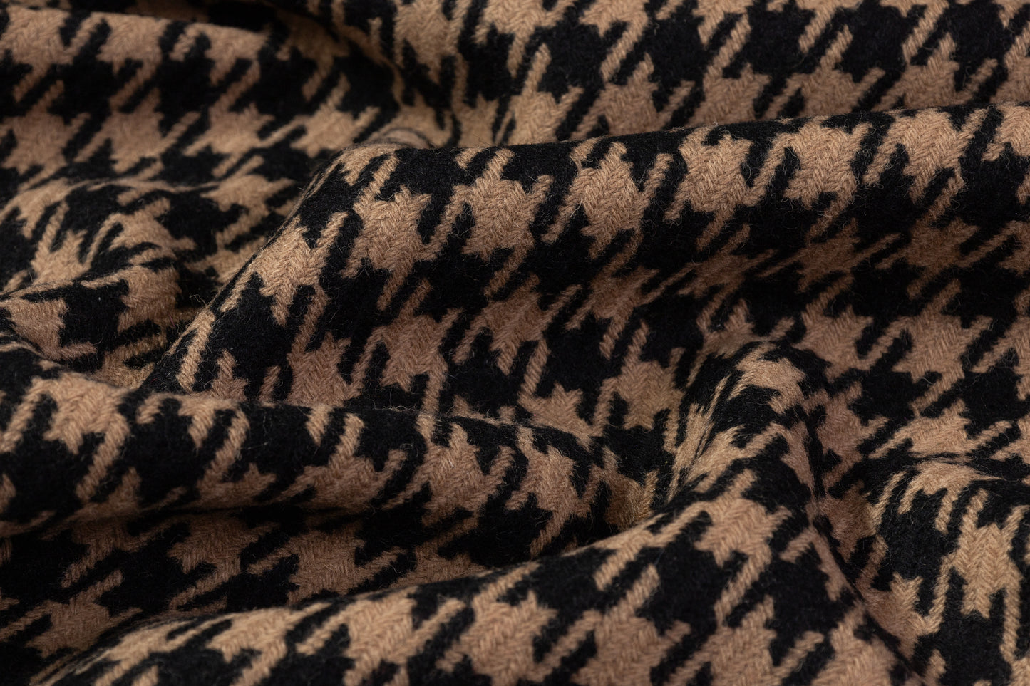 Houndstooth Italian Wool Coating - Black / Brown