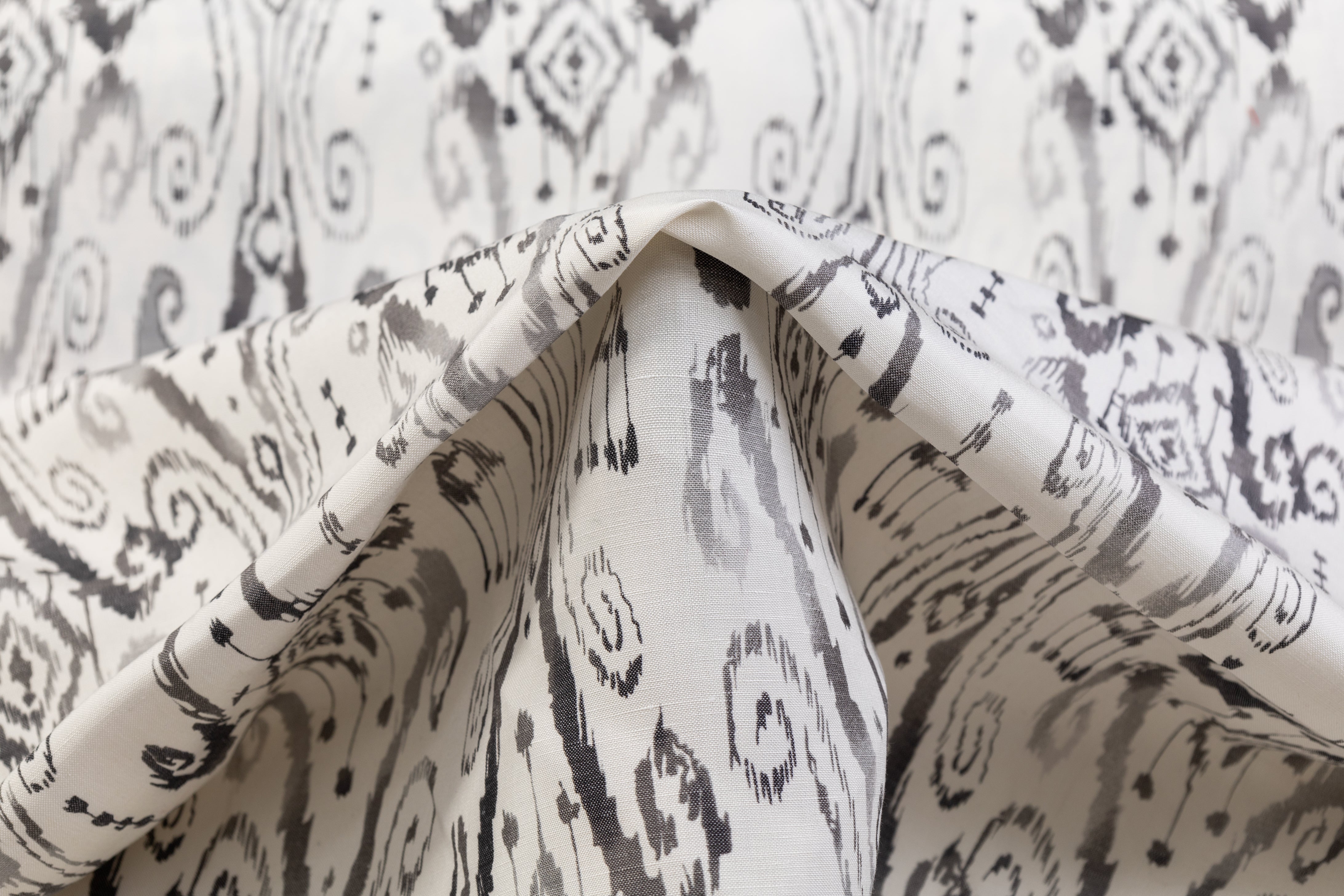 Abstract Printed Silk Linen Blend -  Off White / Gray