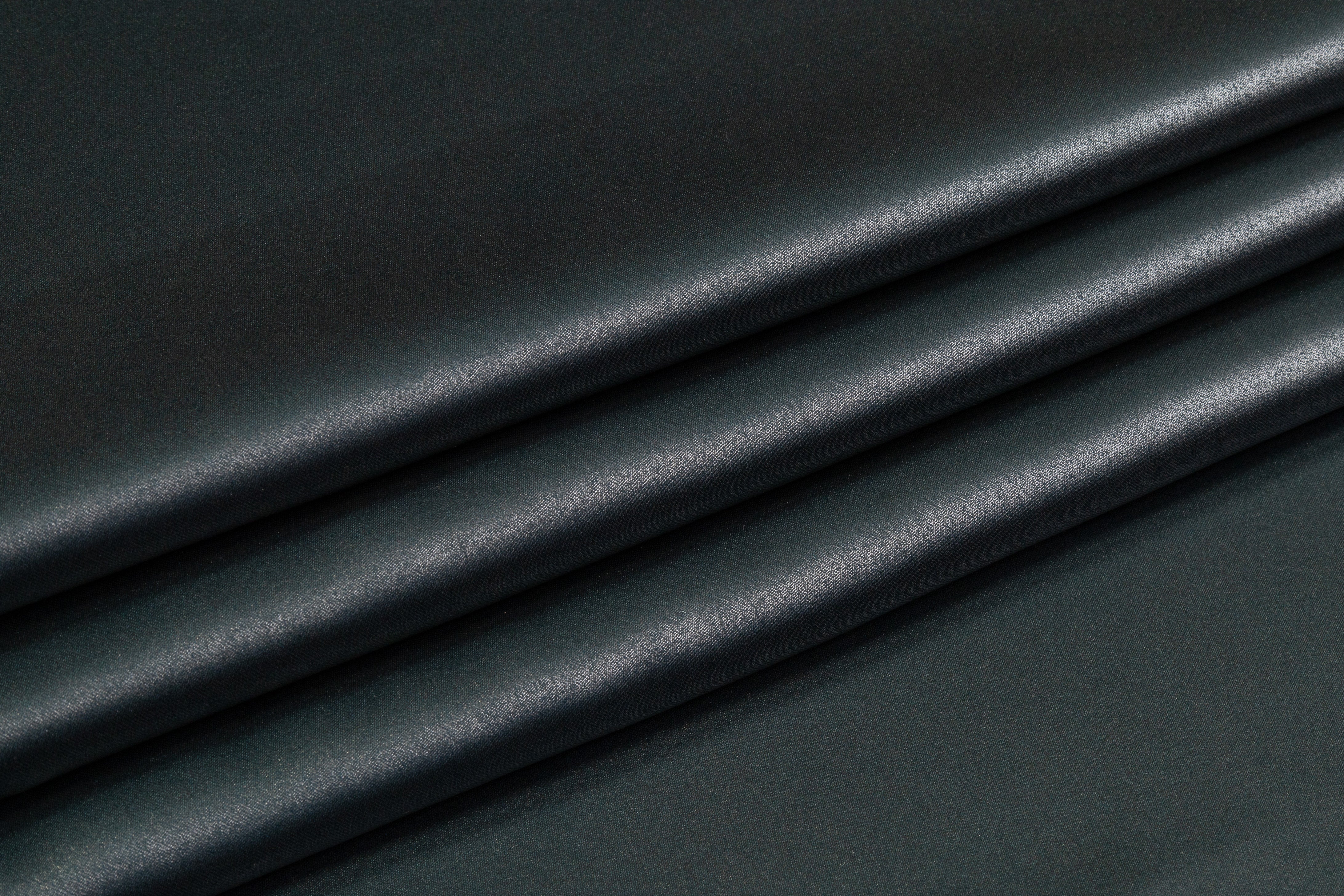 Laminated Italian Crepe - Green