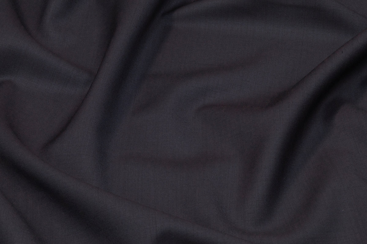 Reda - Featherlight Super 150s Italian Wool Suiting - Muted Navy
