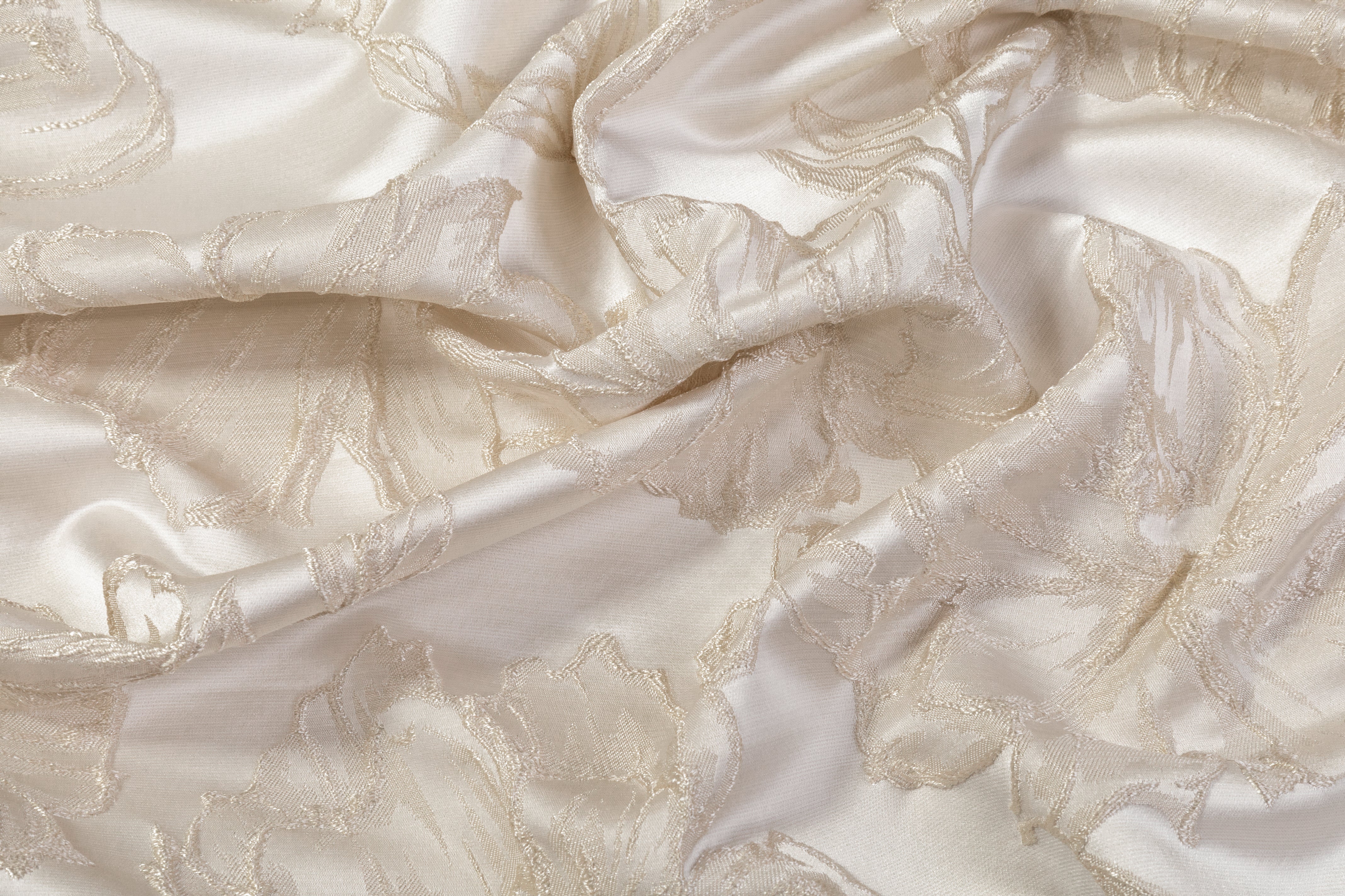 Floral Cloqué Brocade - Off White / Cream