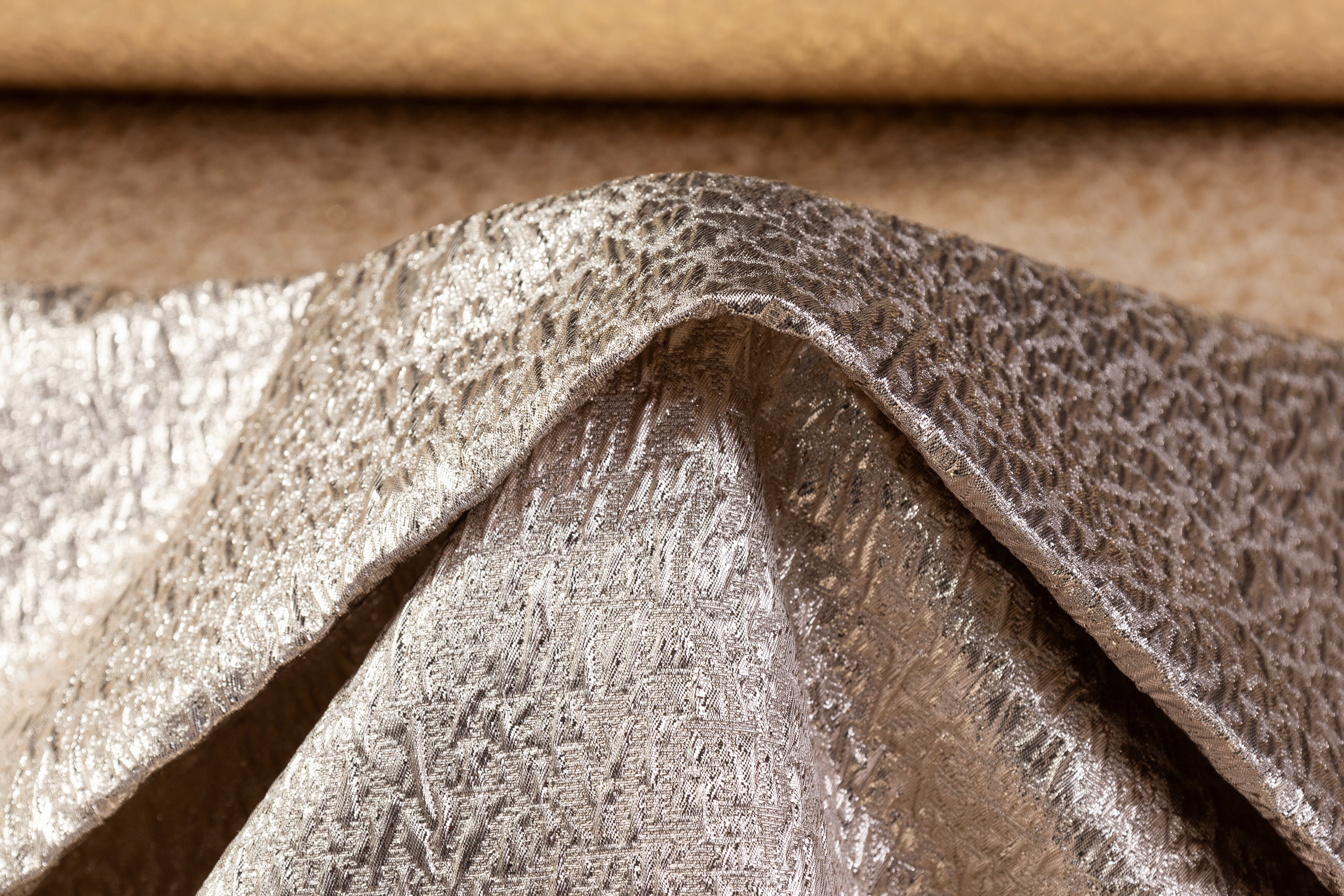 Double-Faced Metallic Silk Cloqué Brocade - Gold