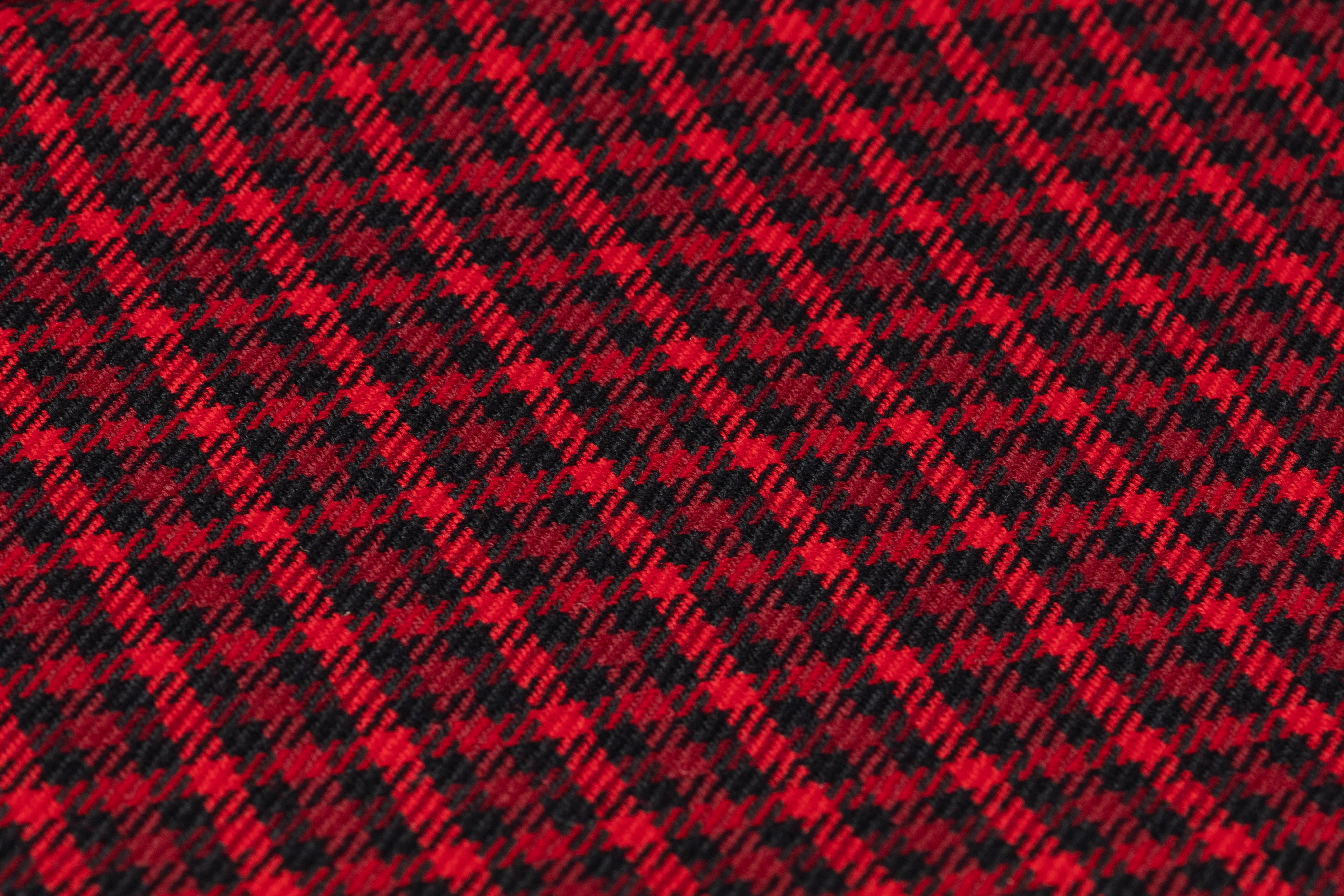 Checked Italian Wool - Red / Black