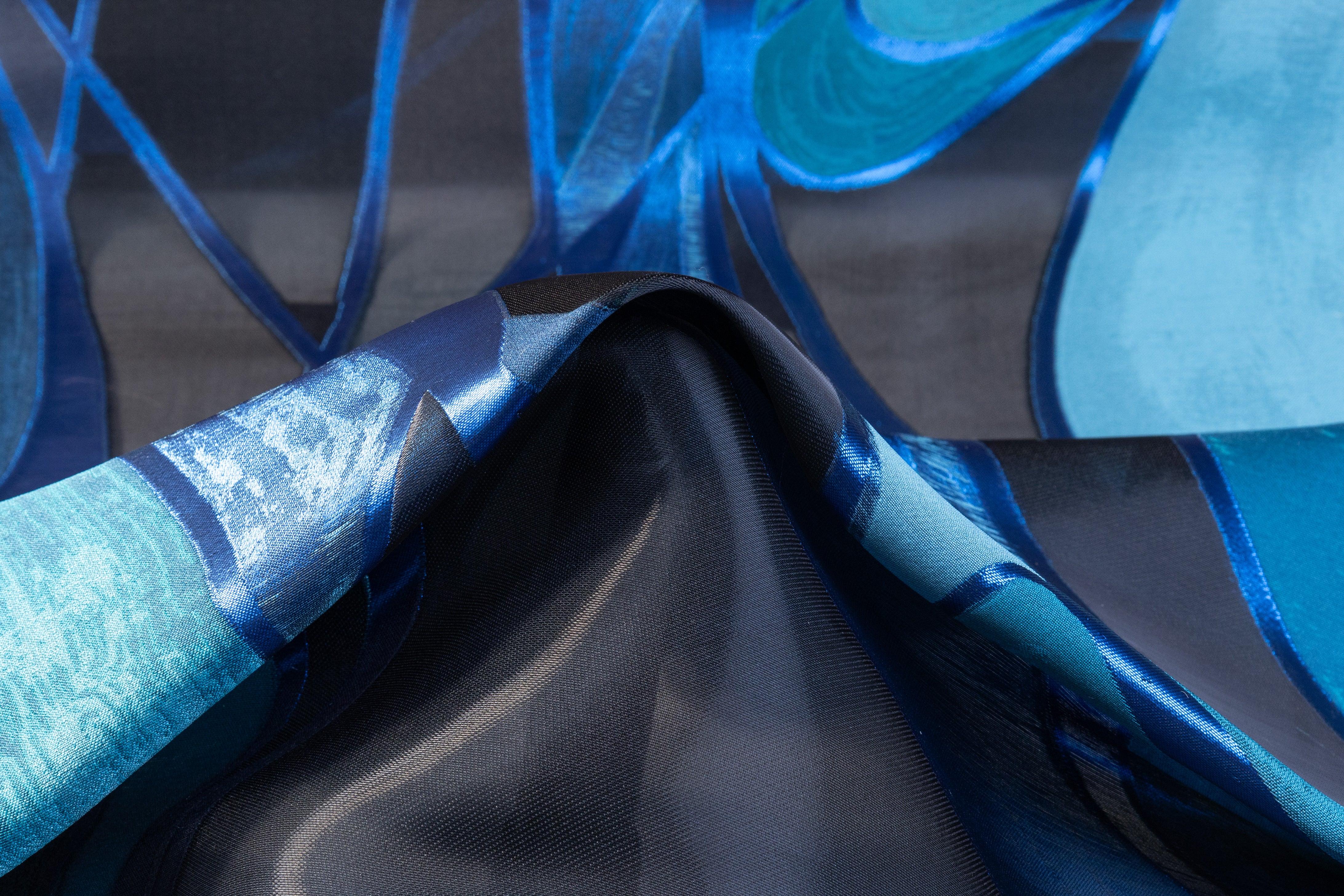 Ruffo Coli - Metallic Italian Silk Blend Liquid Organza Fil Coupé - Black / Blue