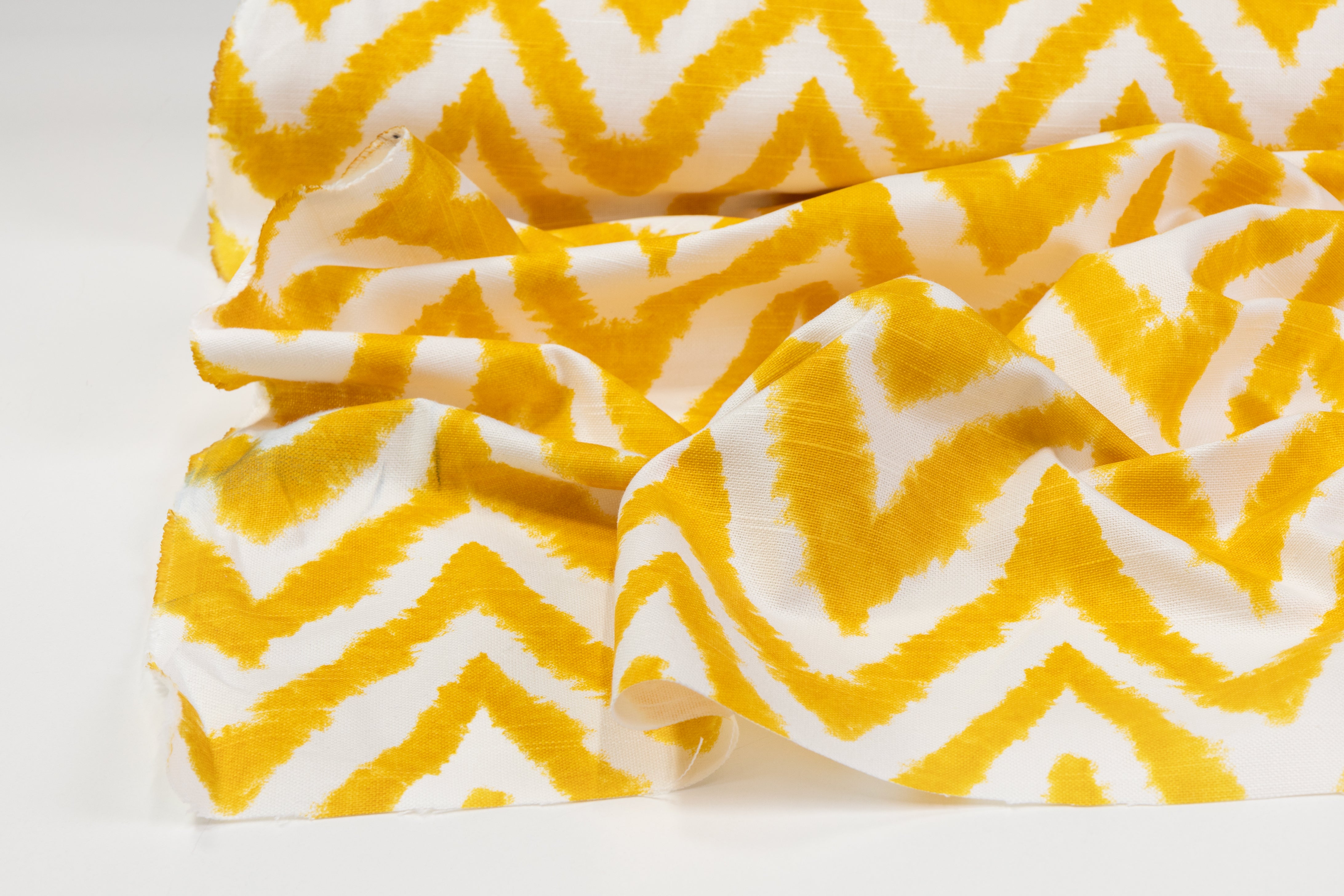 Chevron Printed Cotton Canvas - Yellow / White