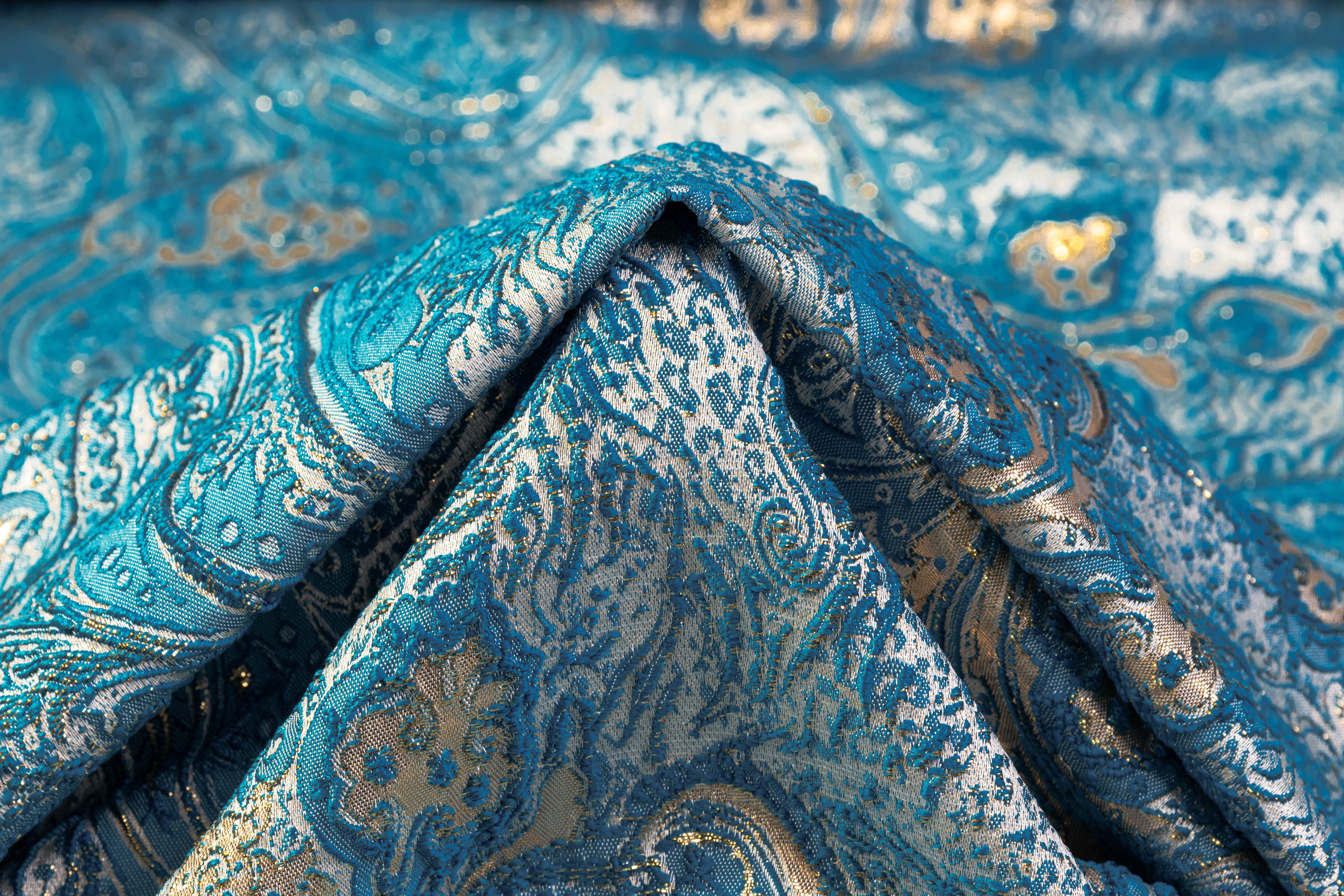 Paisley Metallic Italian Cloqué Brocade - Blue / Gold