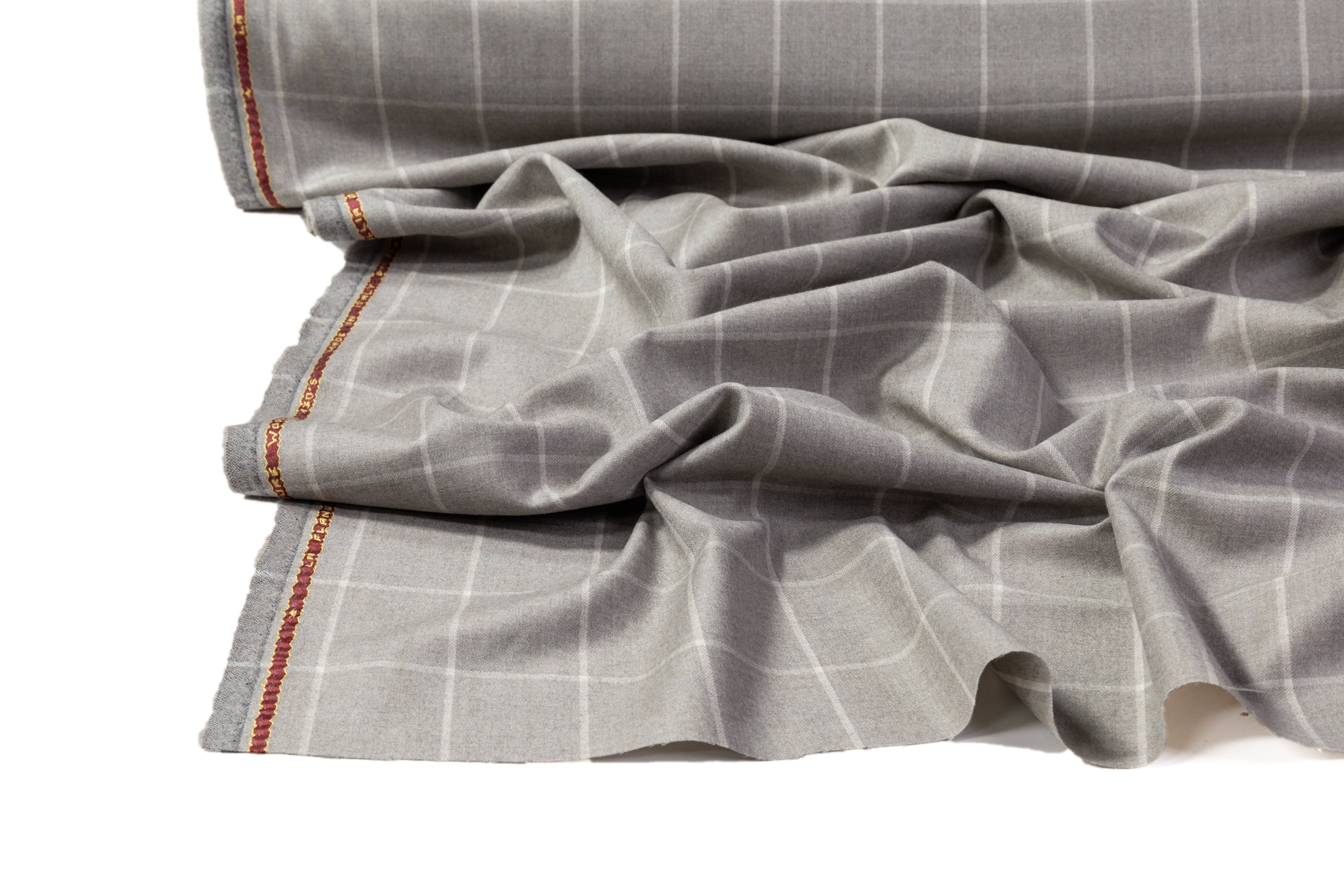 Carnet - Super 130s Italian Wool Flannel Suiting - Gray