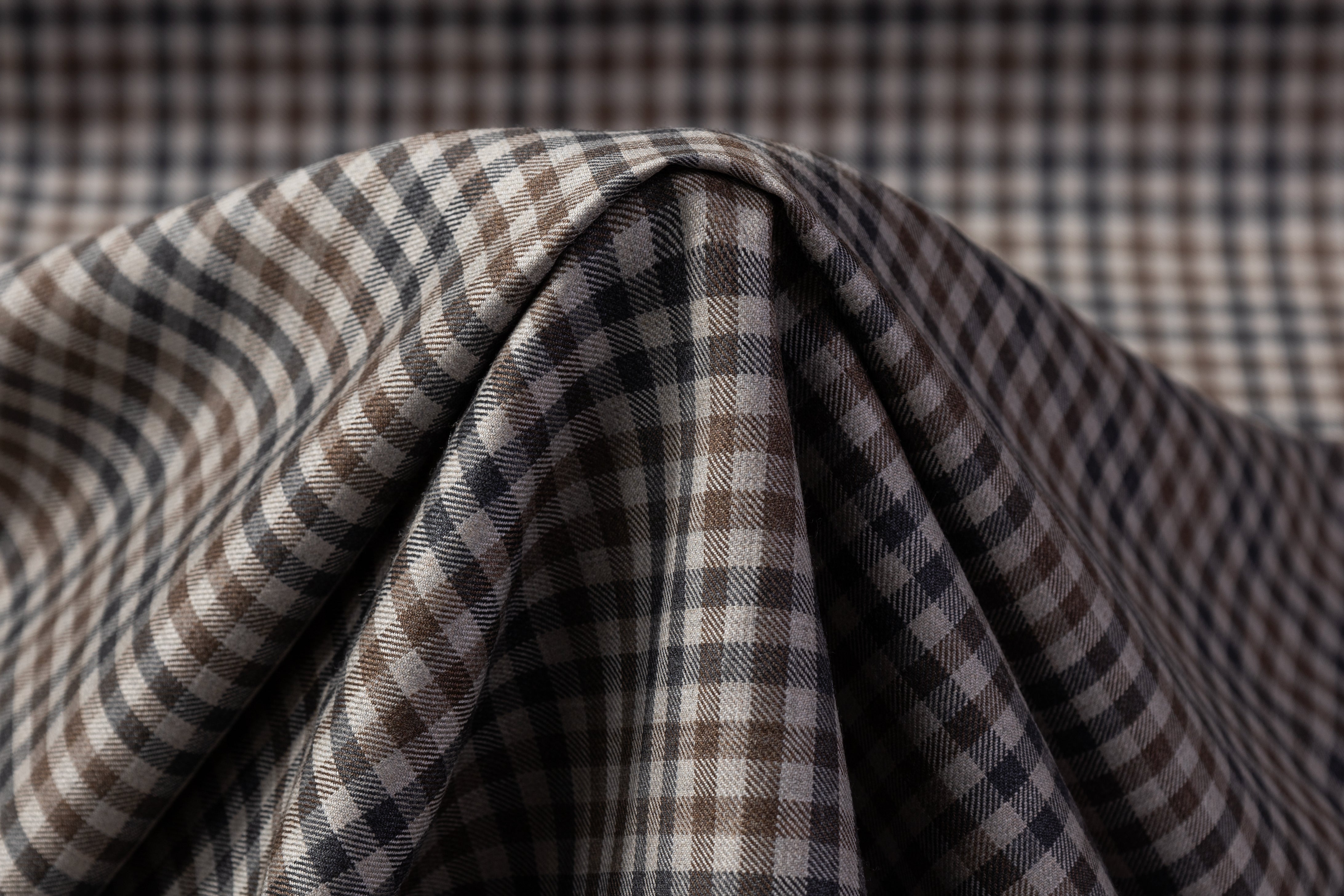 Reda - Super 130s Italian Wool Suiting - Taupe / Gray