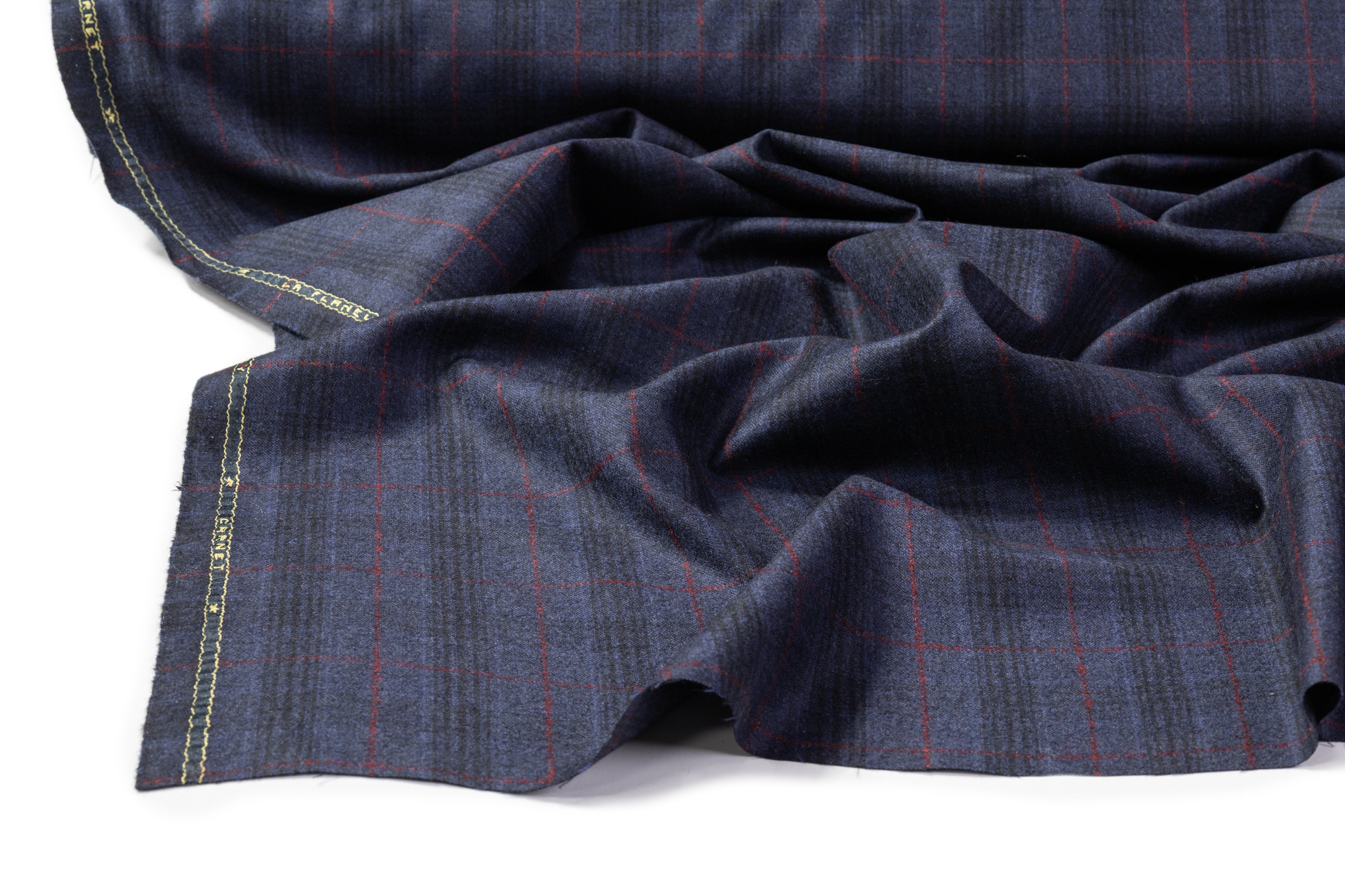 Carnet - Super 130s Italian Wool Flannel Suiting - Navy / Red