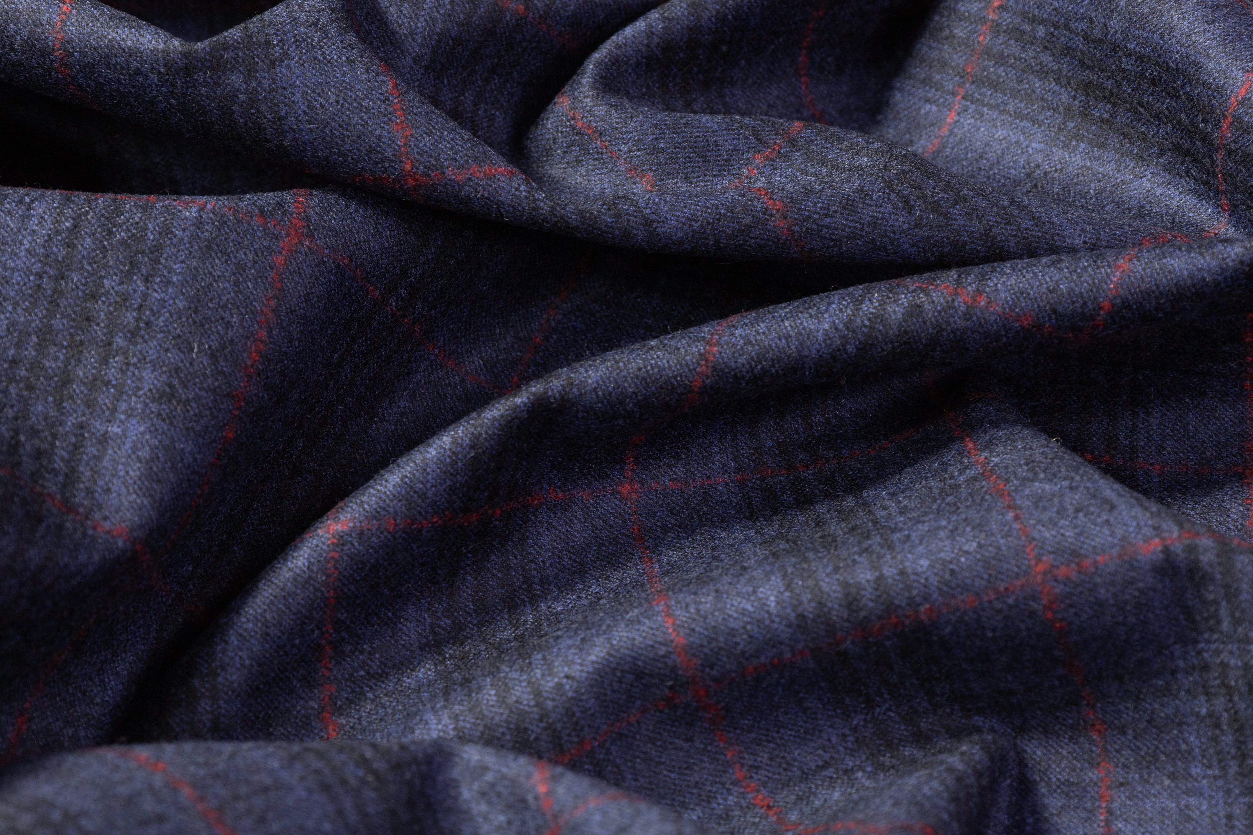 Carnet - Super 130s Italian Wool Flannel Suiting - Navy / Red