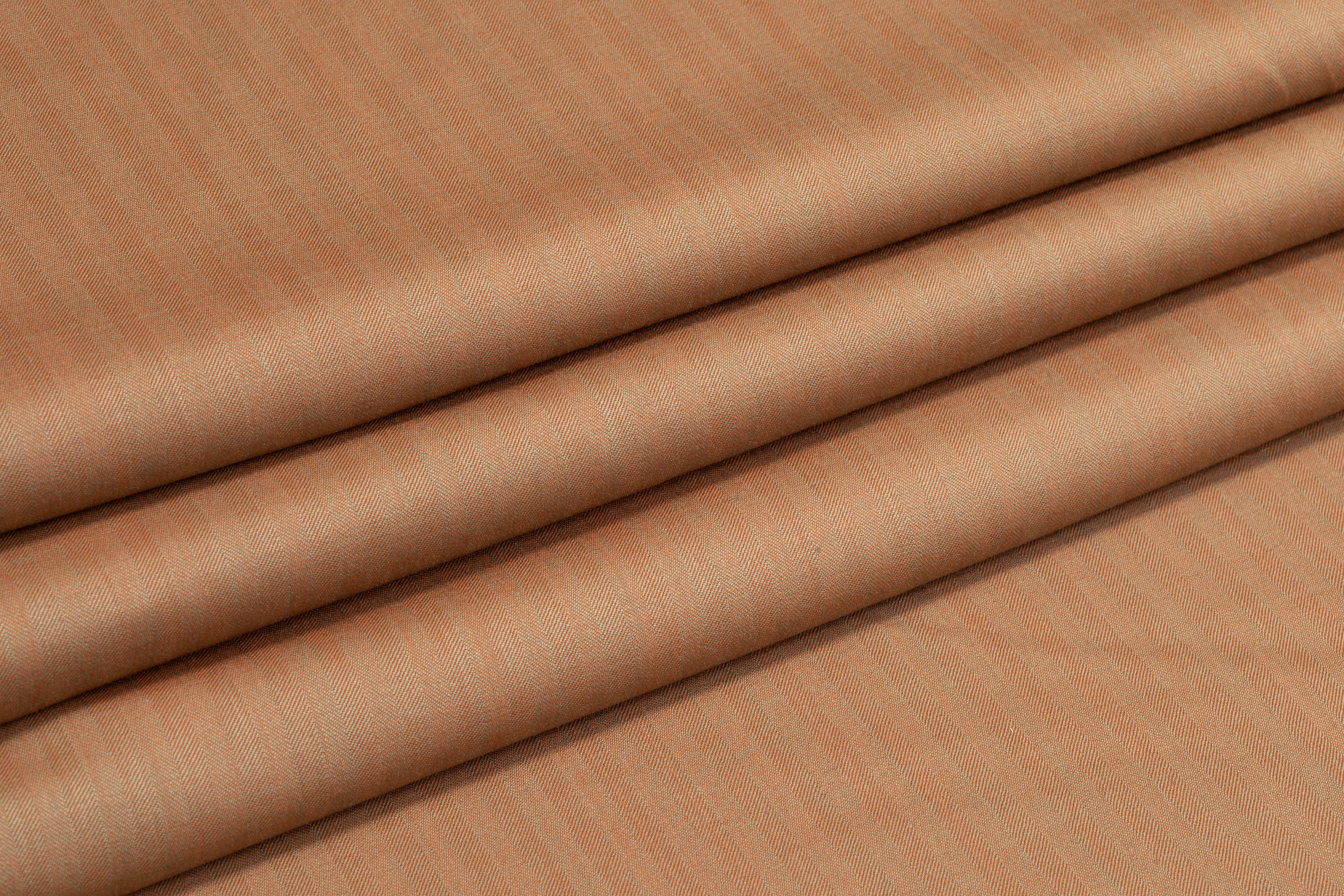 Iridescent Italian Summer Tasmania Super 130s Wool Suiting - Rust / Khaki