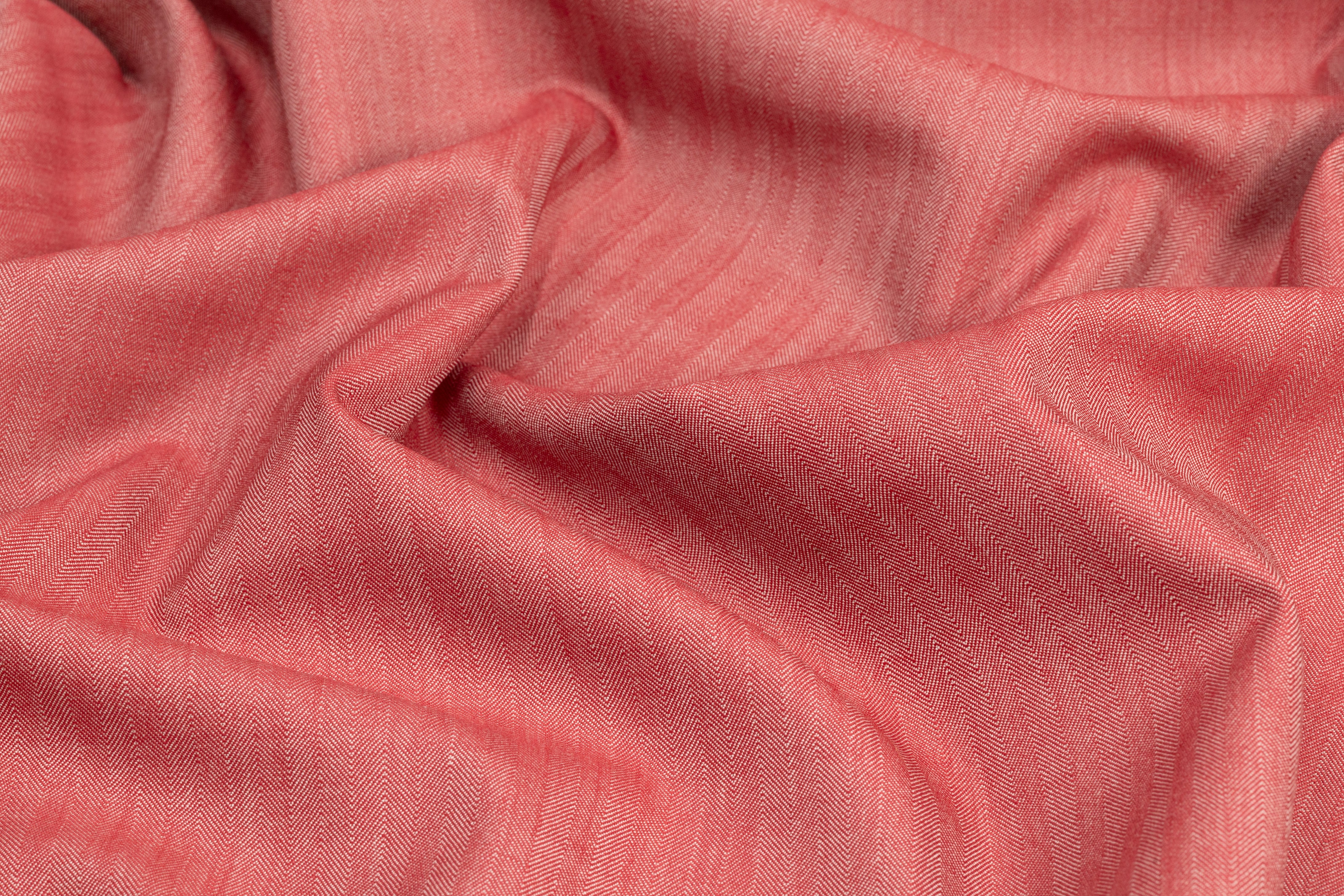 Iridescent Italian Summer Tasmania Super 130s Wool Suiting - Blush / Rose