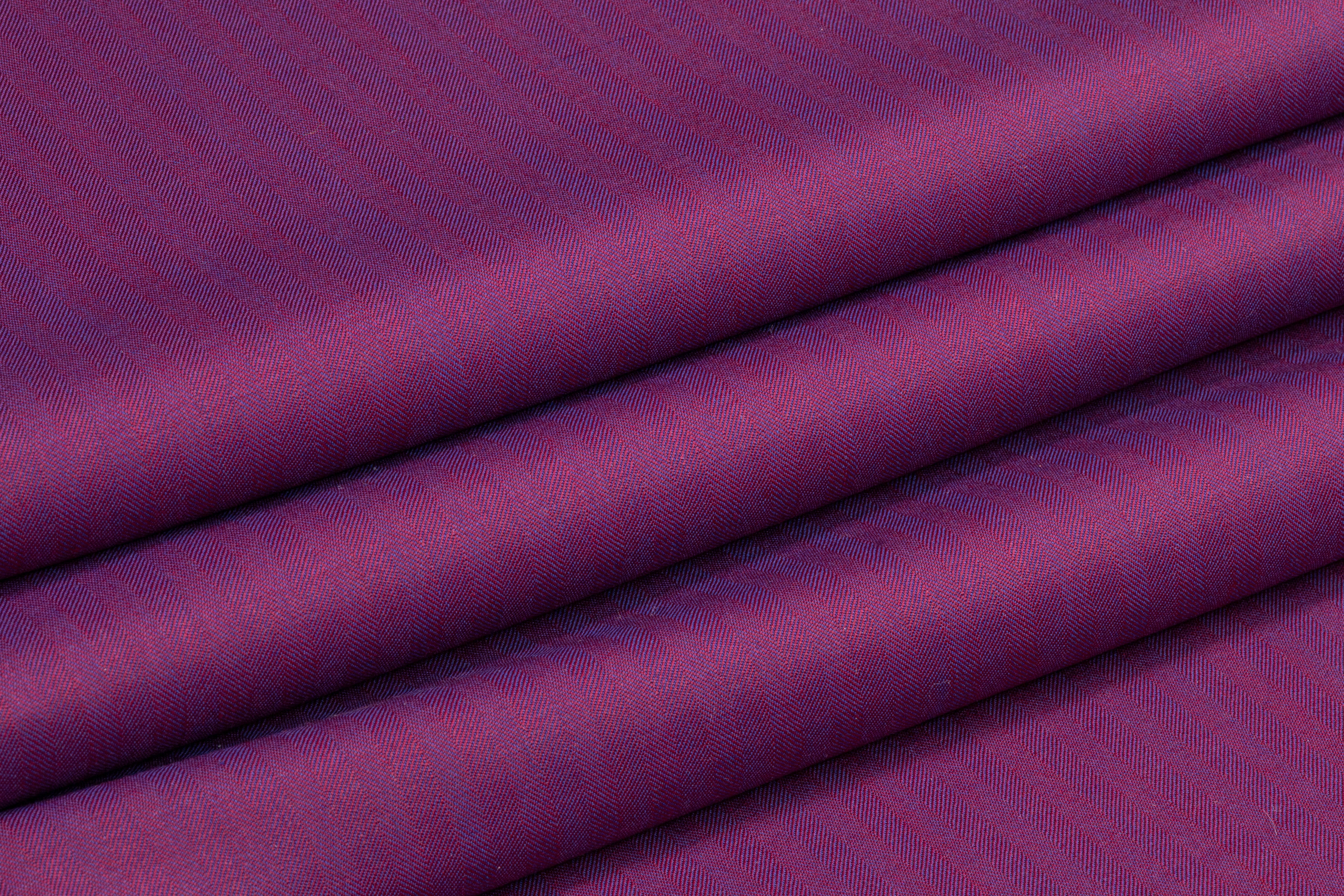 Iridescent Italian Summer Tasmania Super 130s Wool Suiting - Burgundy / Purple