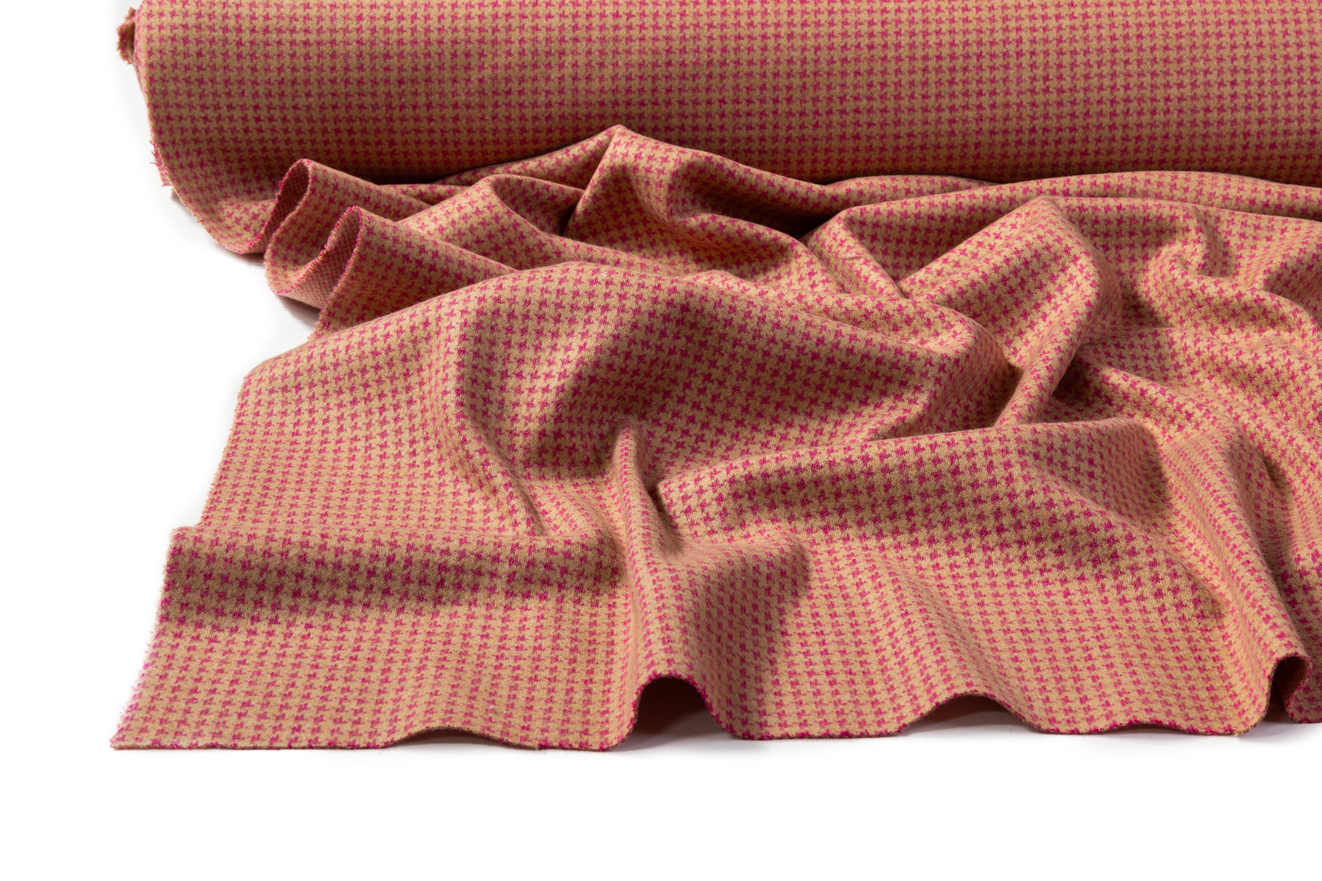 Houndstooth Italian Cashmere Wool Sweater Knit - Pink / Beige