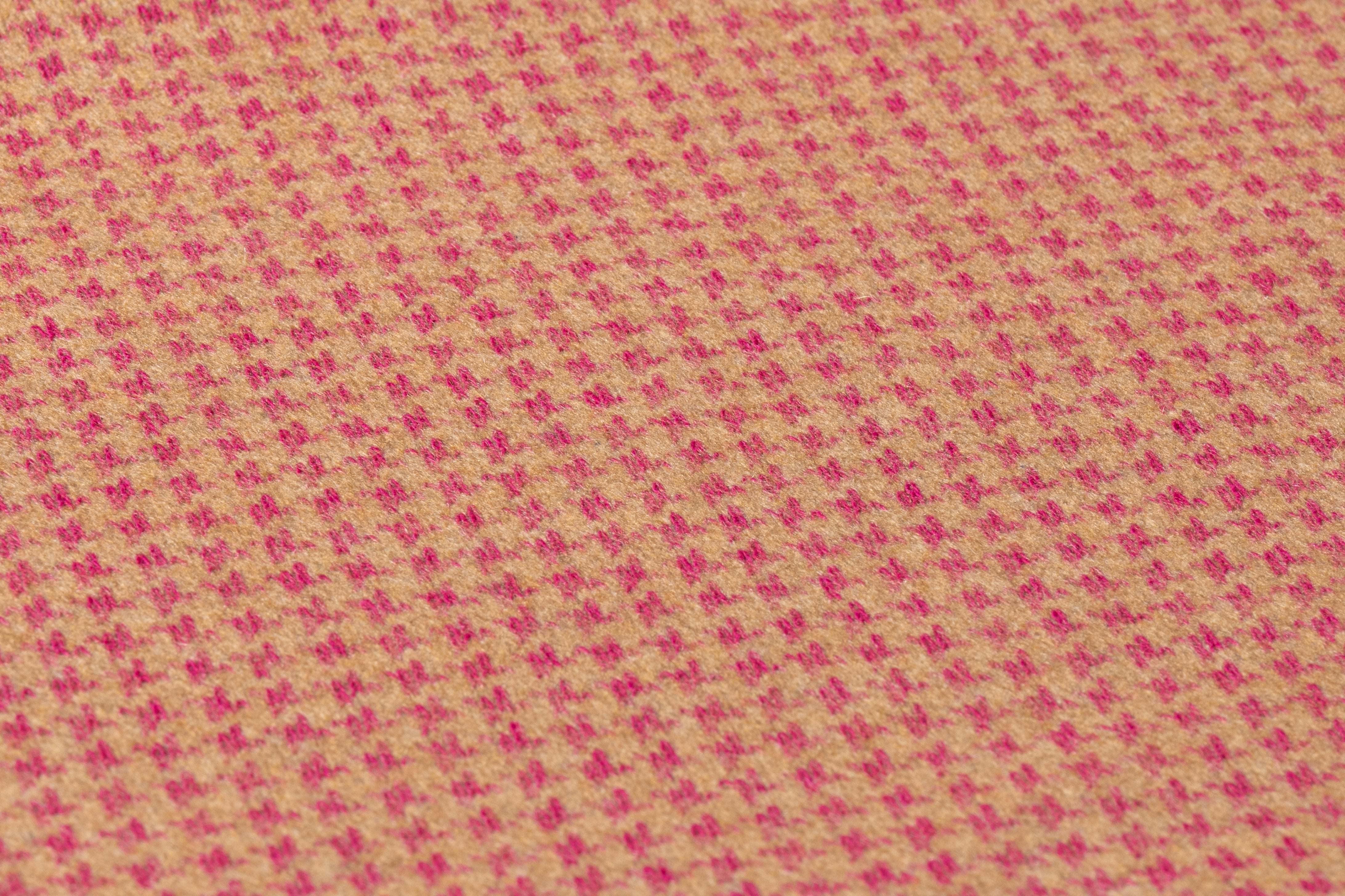 Houndstooth Italian Cashmere Wool Sweater Knit - Pink / Beige