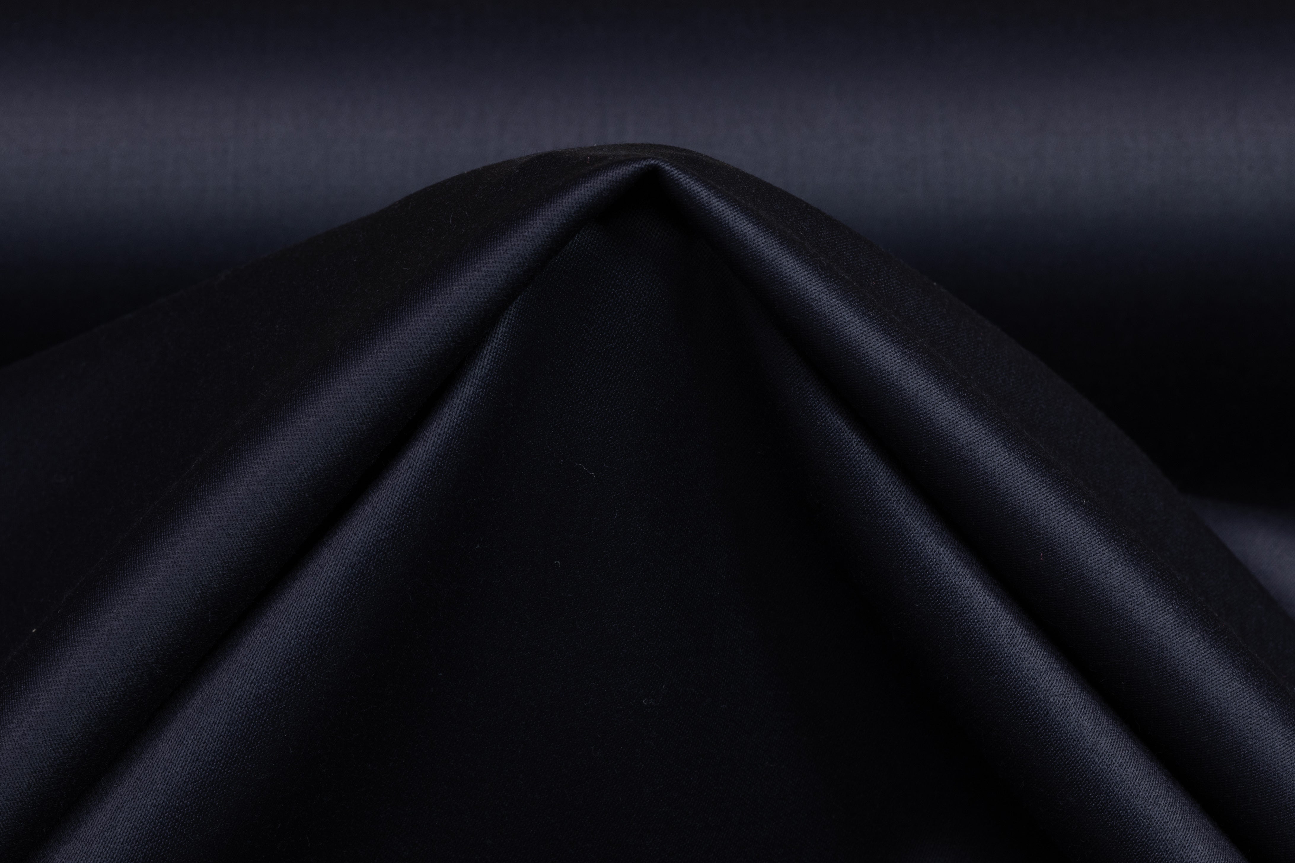 Super 150s Italian Wool Blend Satin Faille Suiting - Navy Blue