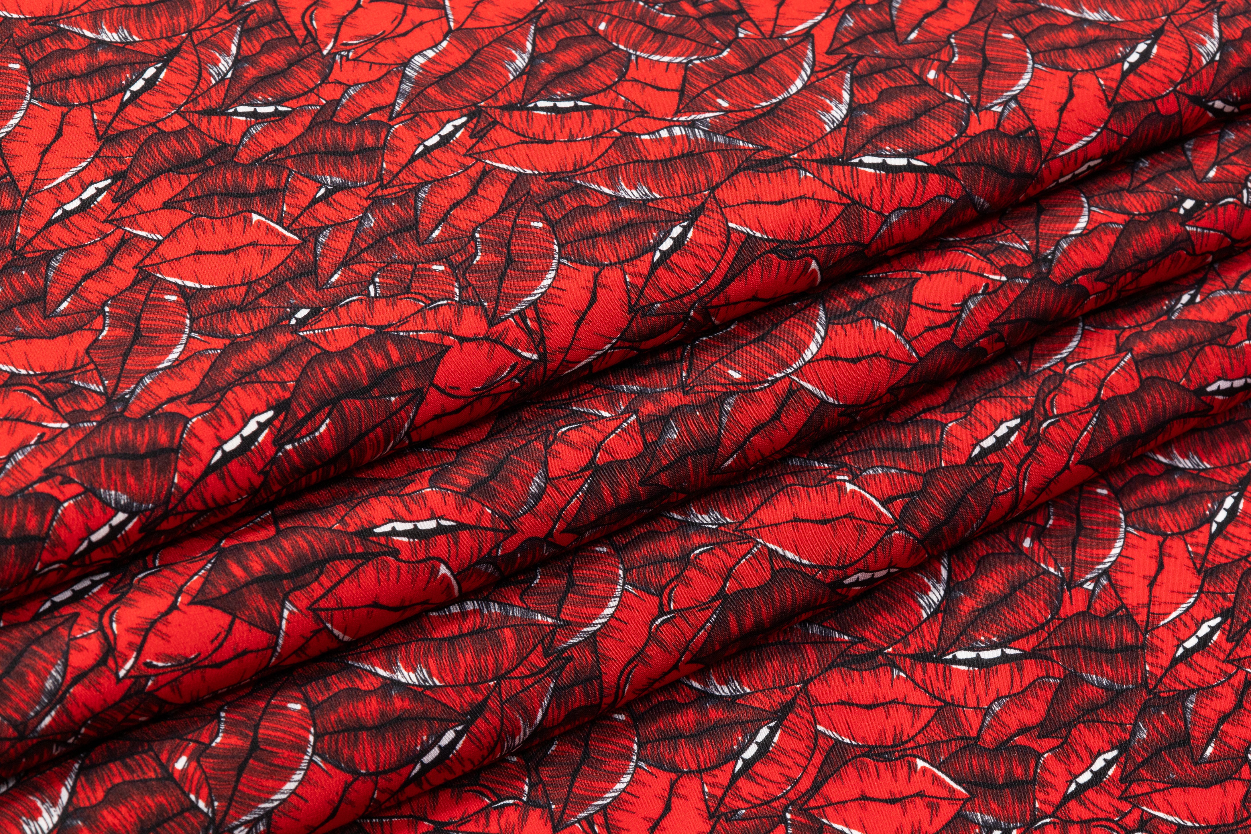 Valentino - Italian Silk Crepe De Chine - Red