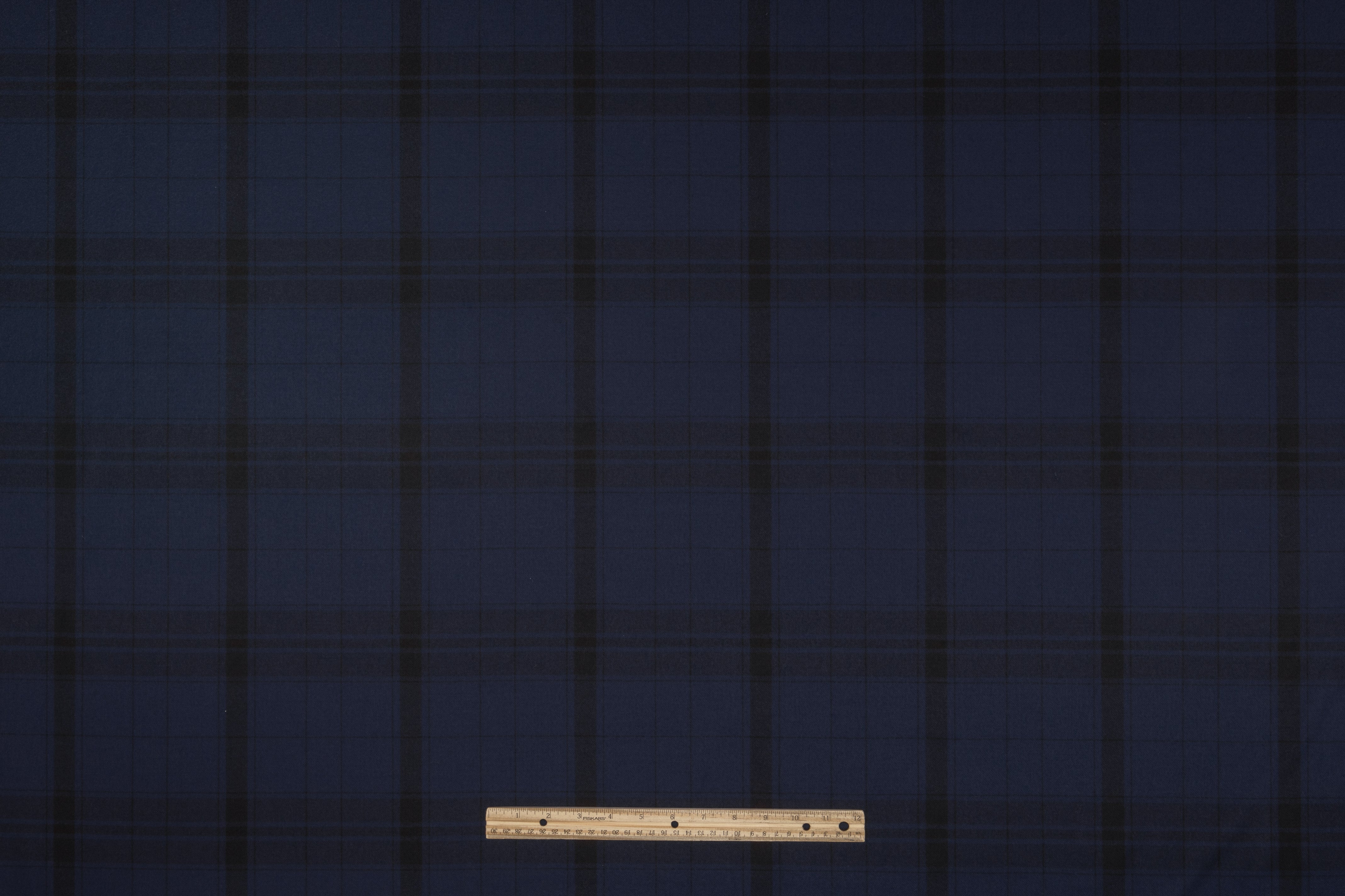 Plaid Italian Wool Flannel Suiting - Navy / Black