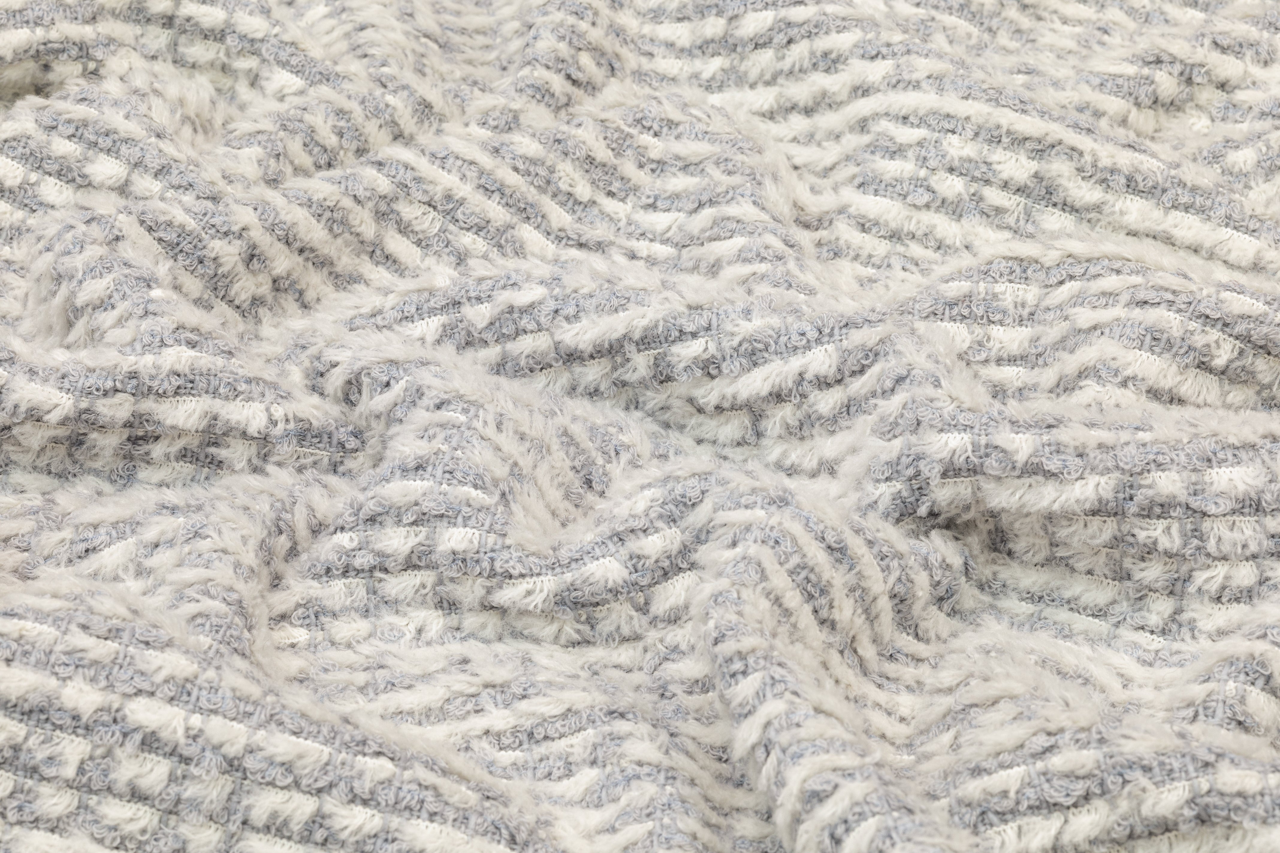 Fringed Italian Wool Boucle - Gray / Off White