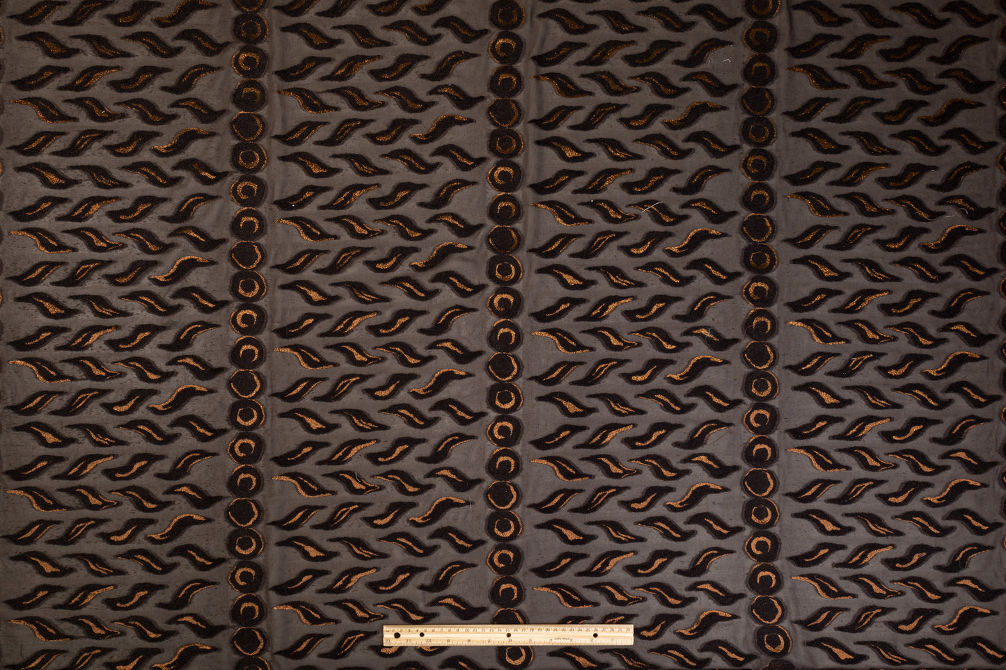 Abstract Italian Metallic Silk Wool Metallic Fil Coupé - Black / Gold