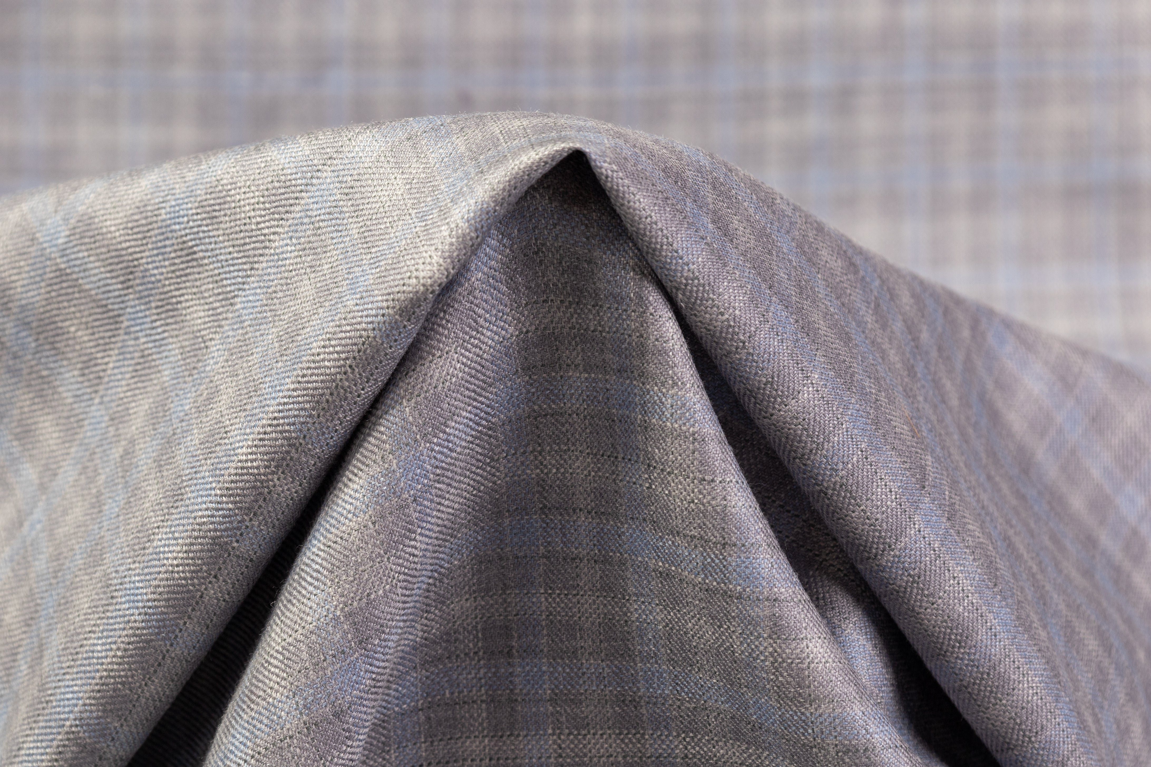 Checked Italian Wool Suiting - Gray / Blue