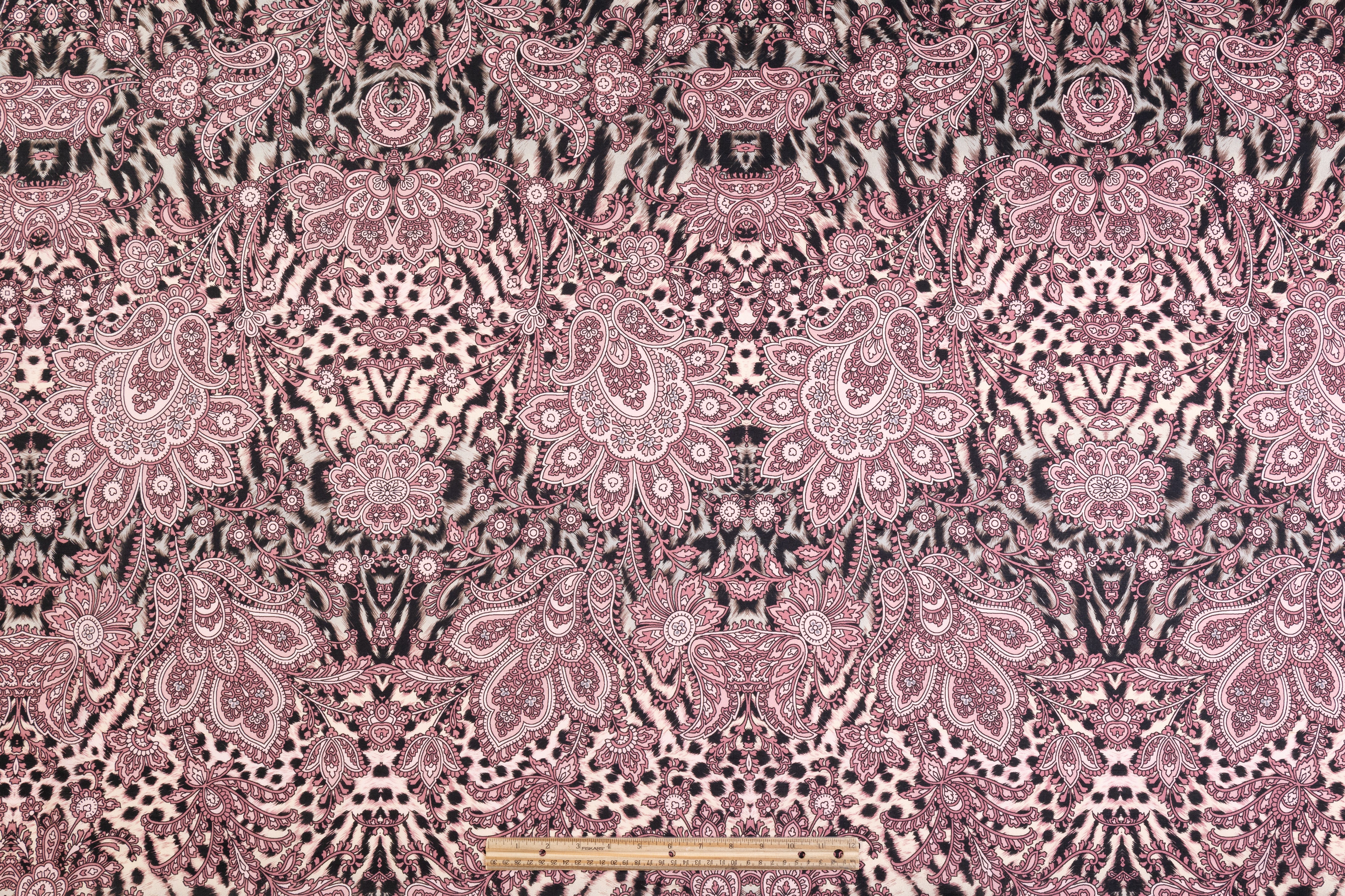 Ratti - Cheetah Paisley Italian Cotton Lawn - Mauve
