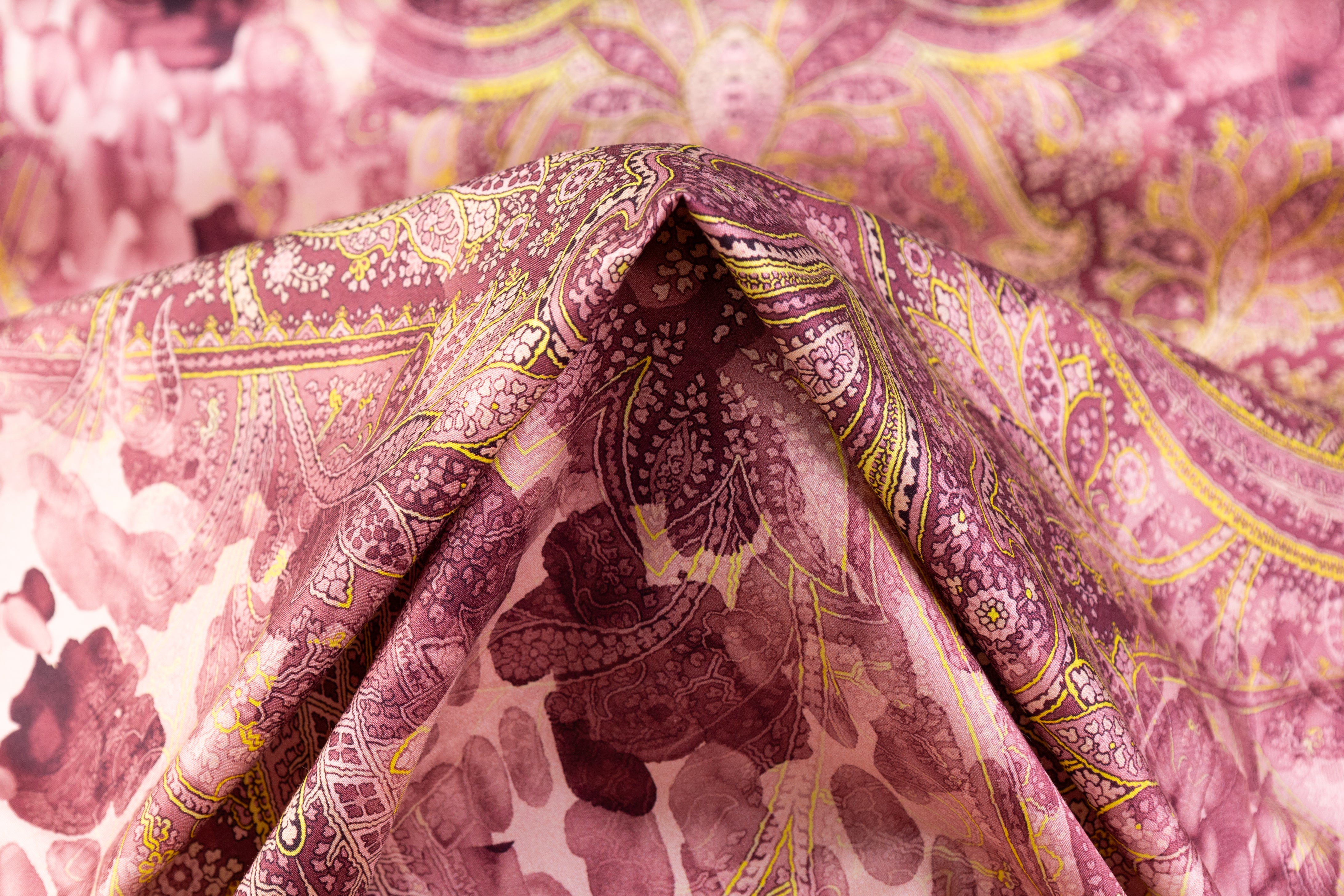 Ratti - Paisley Italian Cotton Sateen - Mauve / Yellow