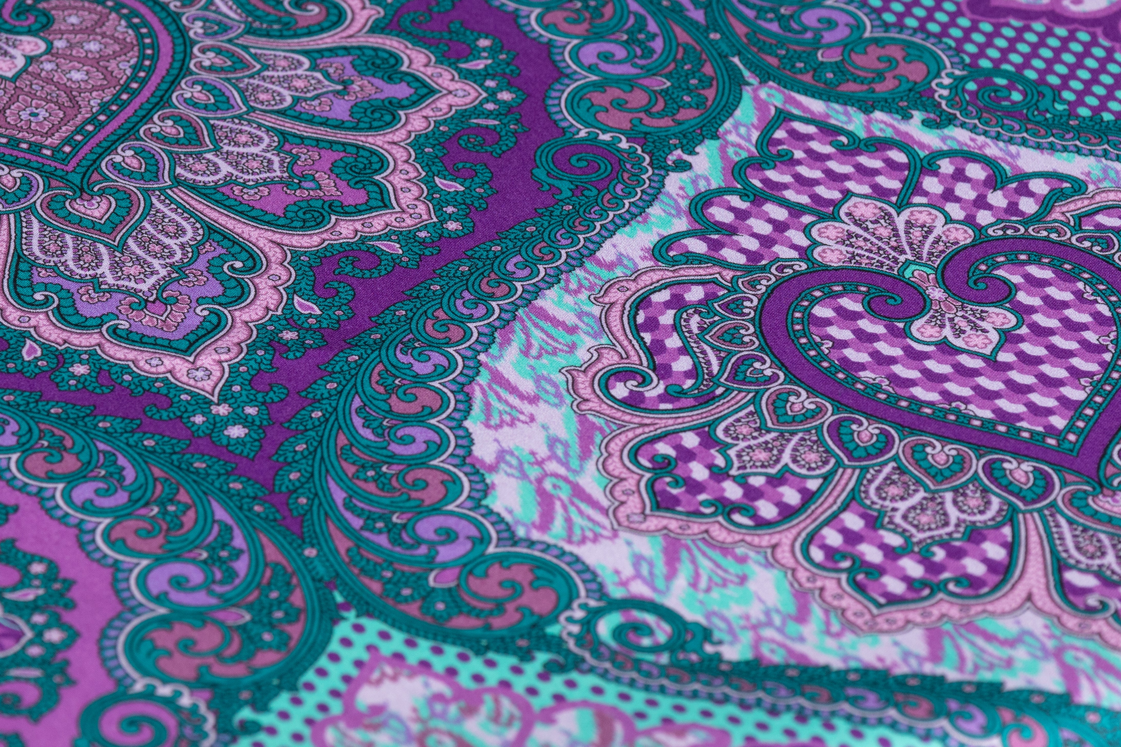 Ratti - Paisley Damask Italian Cotton Sateen - Emerald Green / Purple