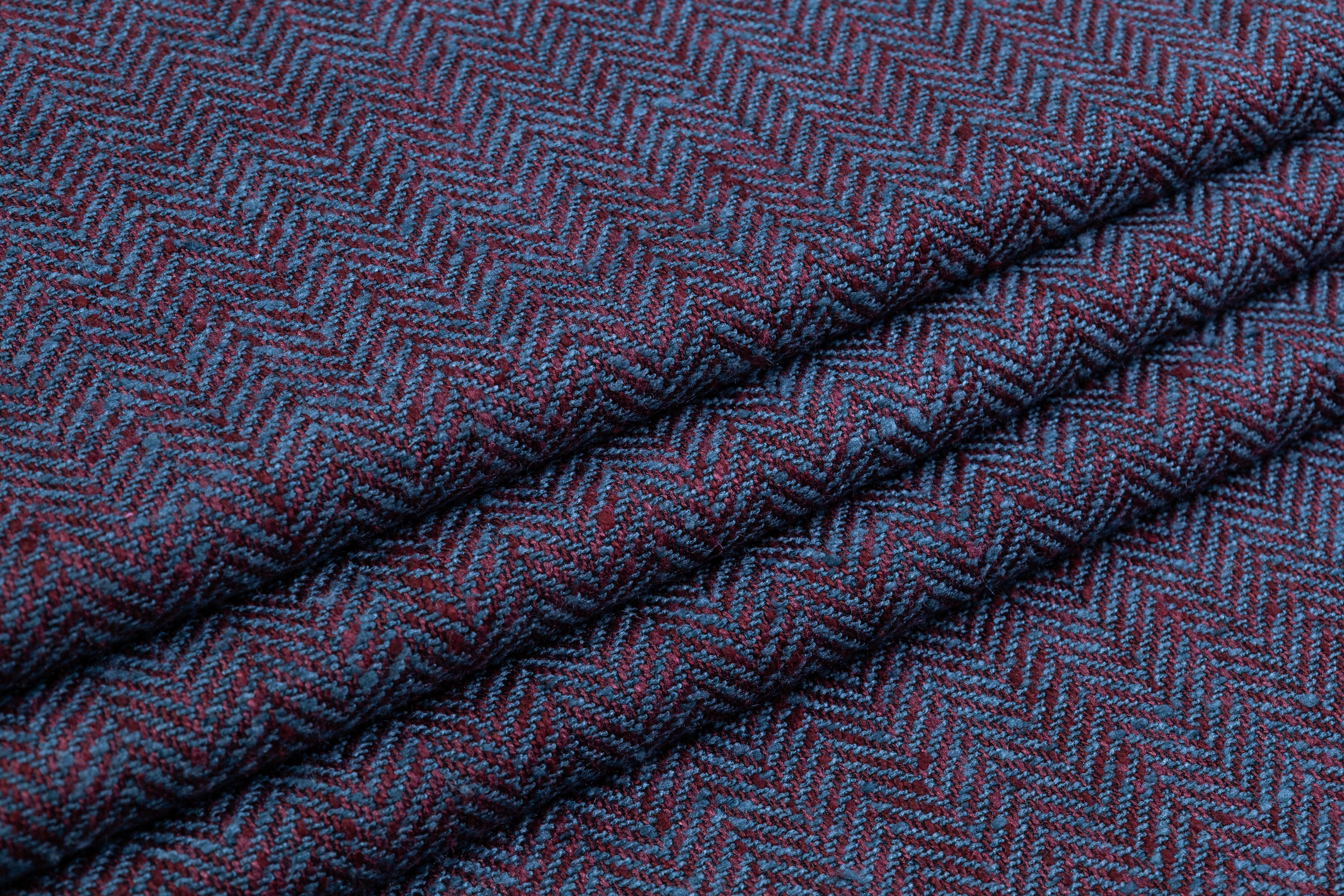 Ferla - Iridescent Italian Herringbone Wool Tweed - Blue / Burgundy