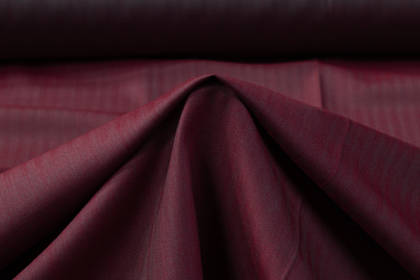 Iridescent Italian Summer Tasmania Super 130s Wool Suiting - Burgundy / Green