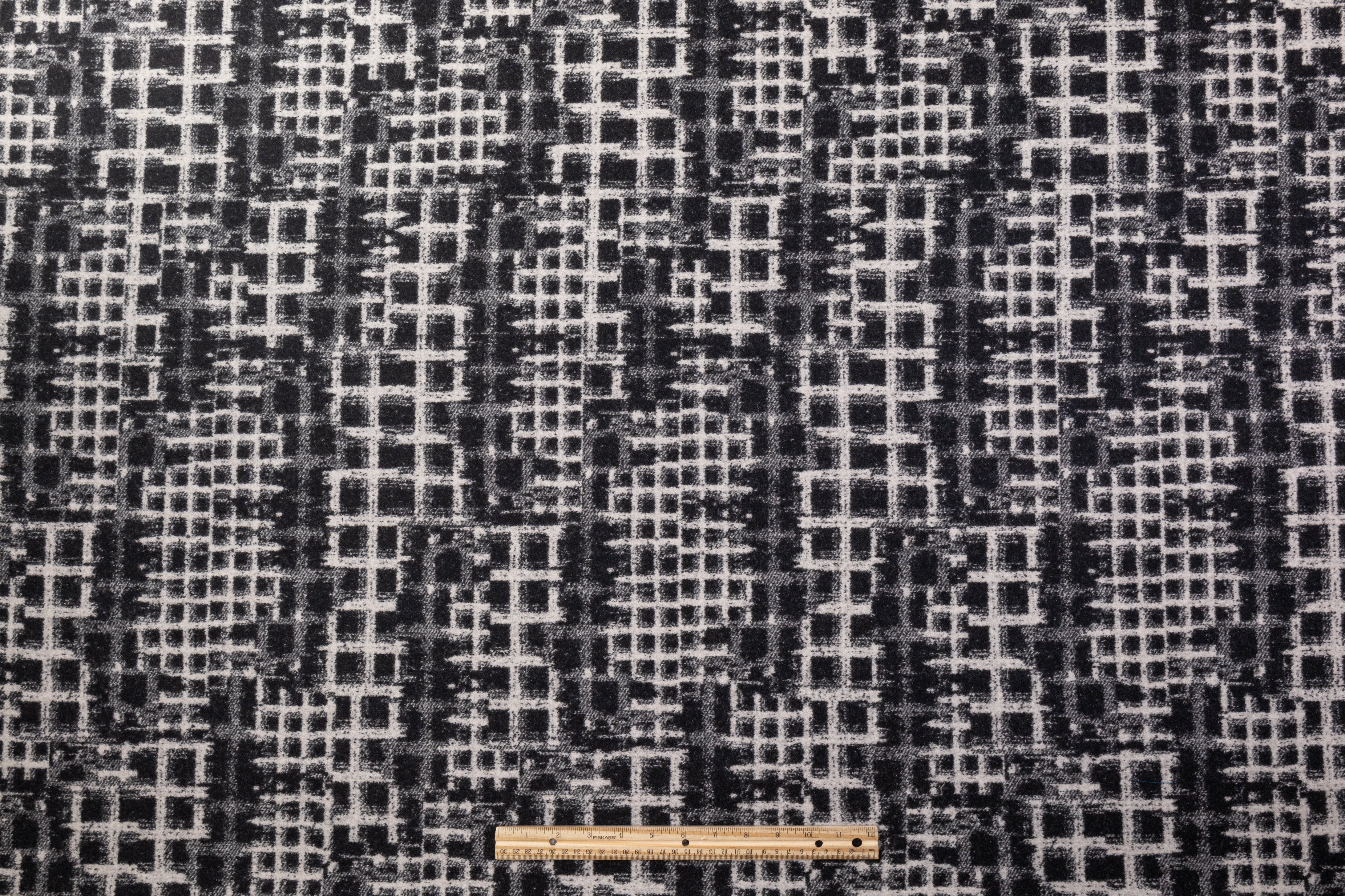 Abstract Italian Wool Coating - Gray / Black