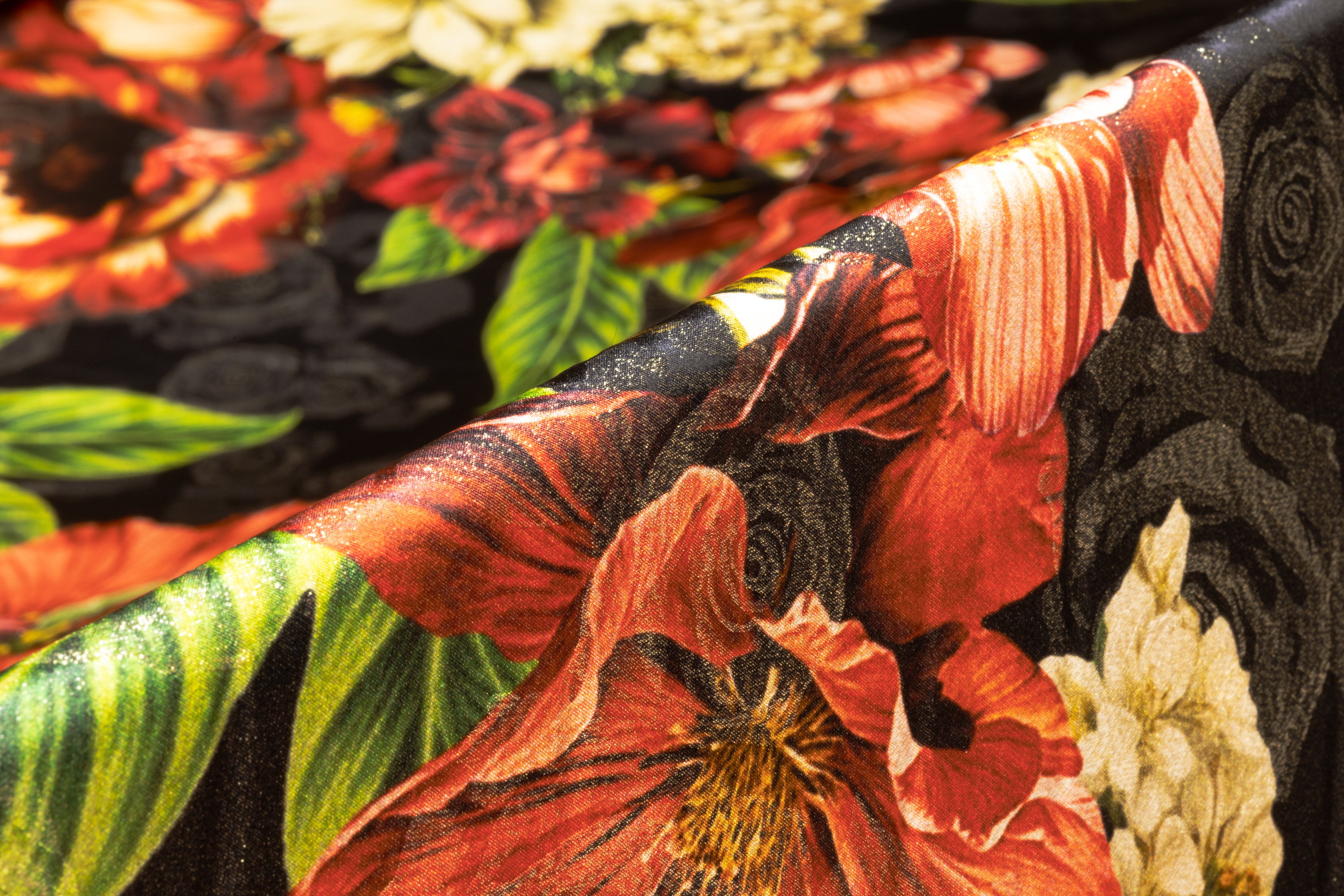 Floral Italian Silk Jacquard Lamé - Red / Pink / Gold
