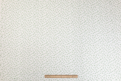 Crinkled and Embroidered Silk - White / Green