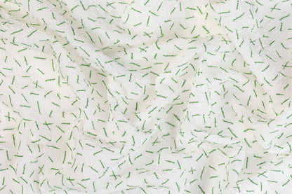 Crinkled and Embroidered Silk - White / Green