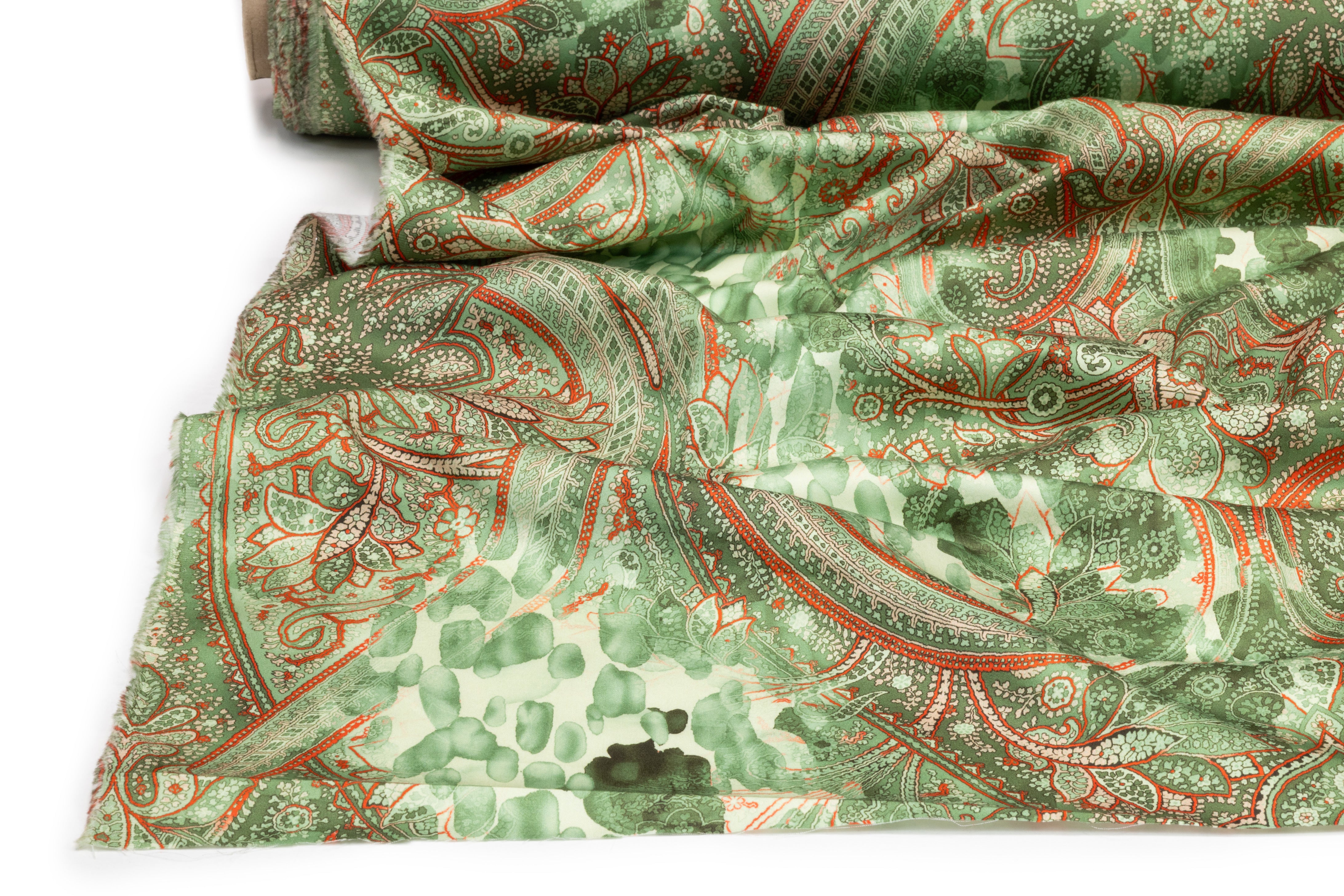 Ratti - Paisley Italian Cotton Sateen - Green / Red