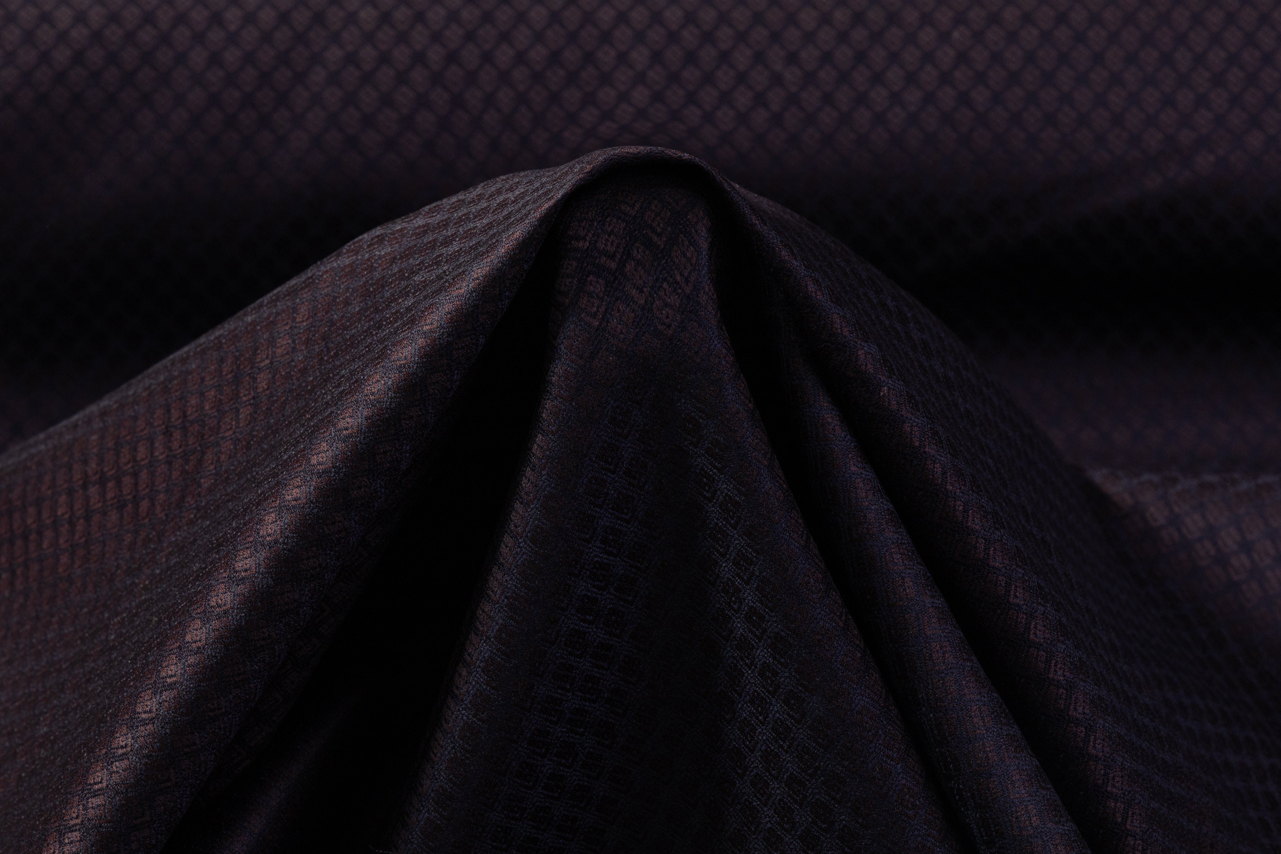 Italian Wool Jacquard Suiting - Burgundy / Navy